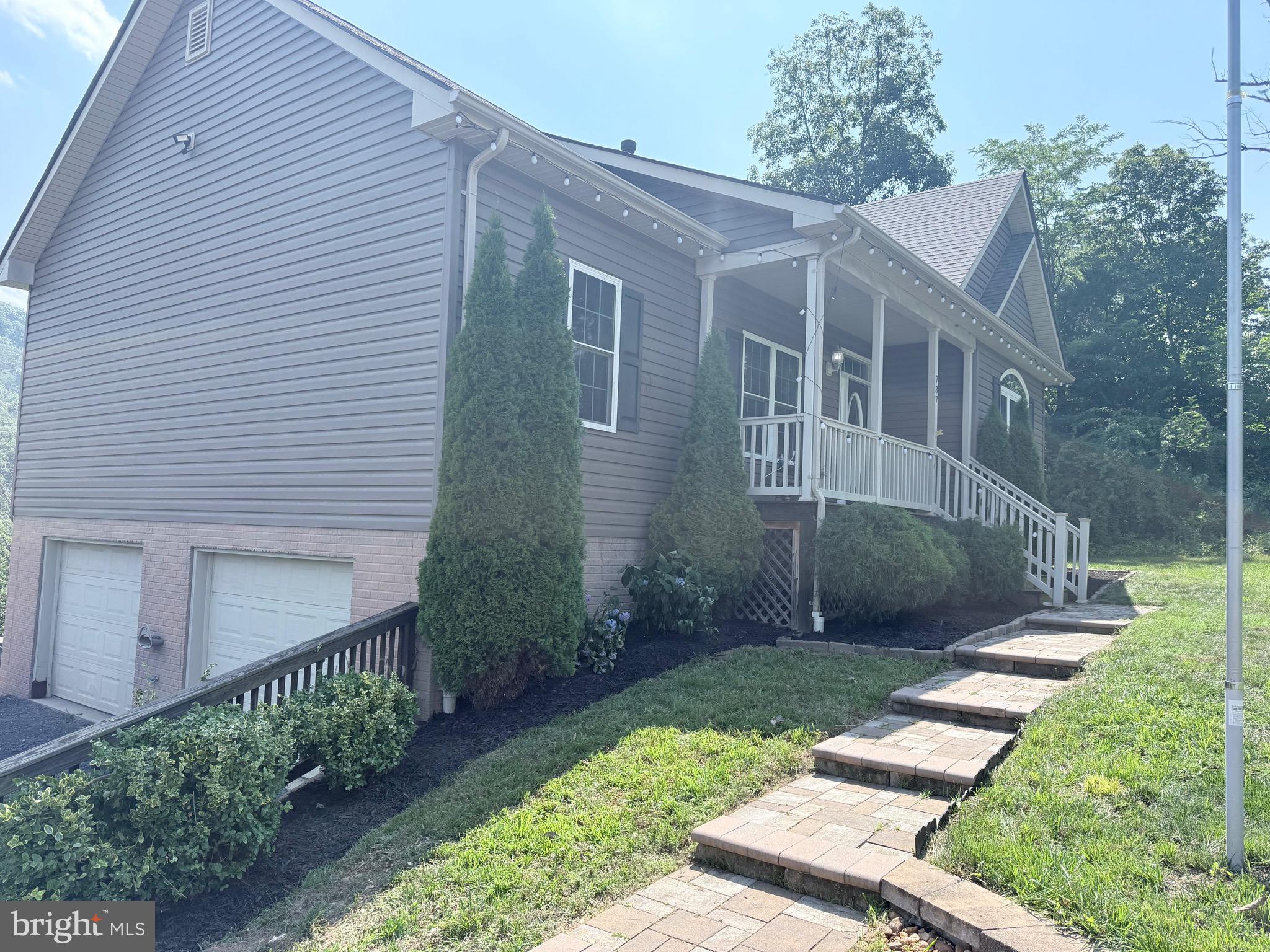 LOWER VALLEY - Residential