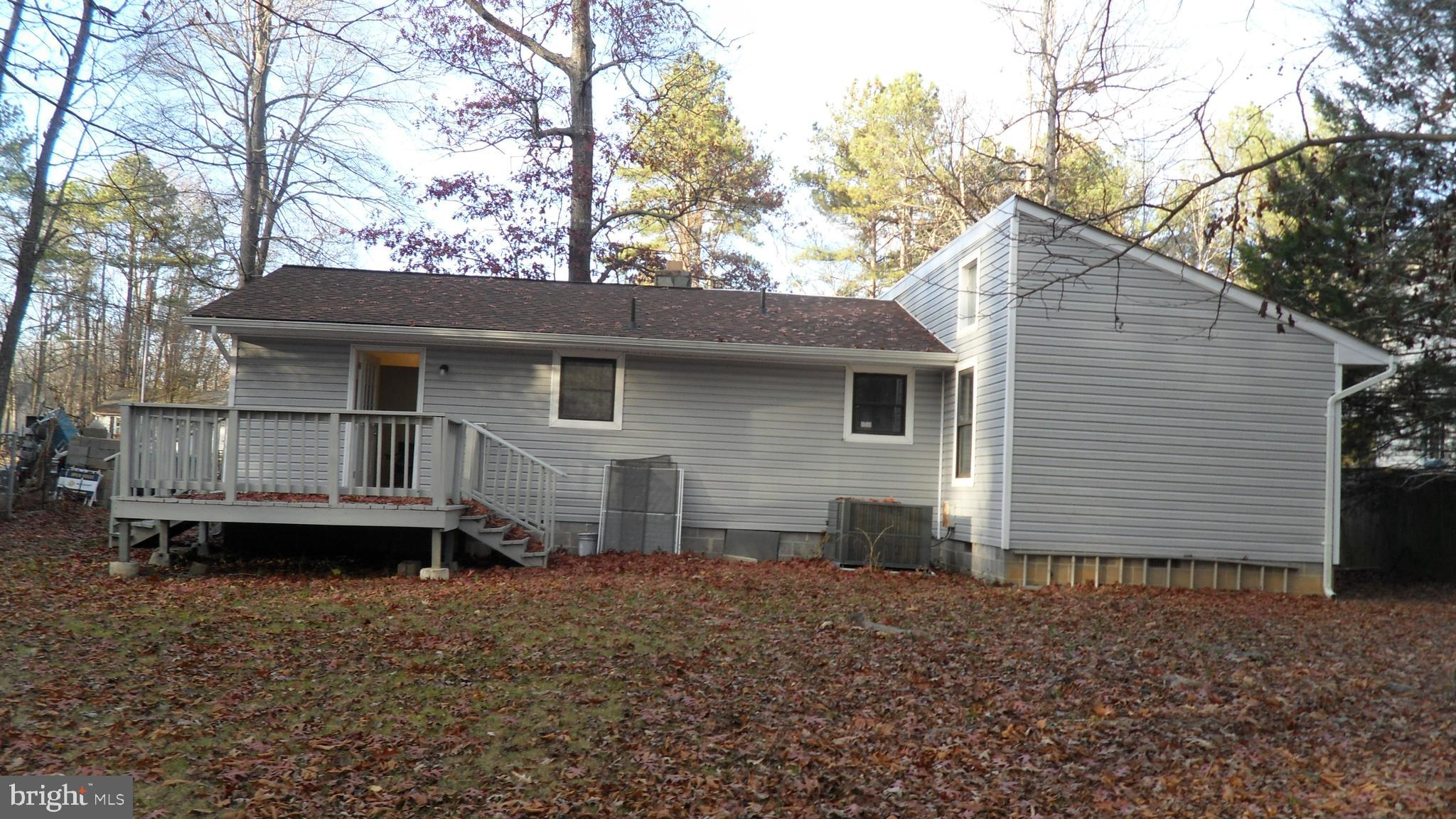 LAKE CAROLINE - Residential