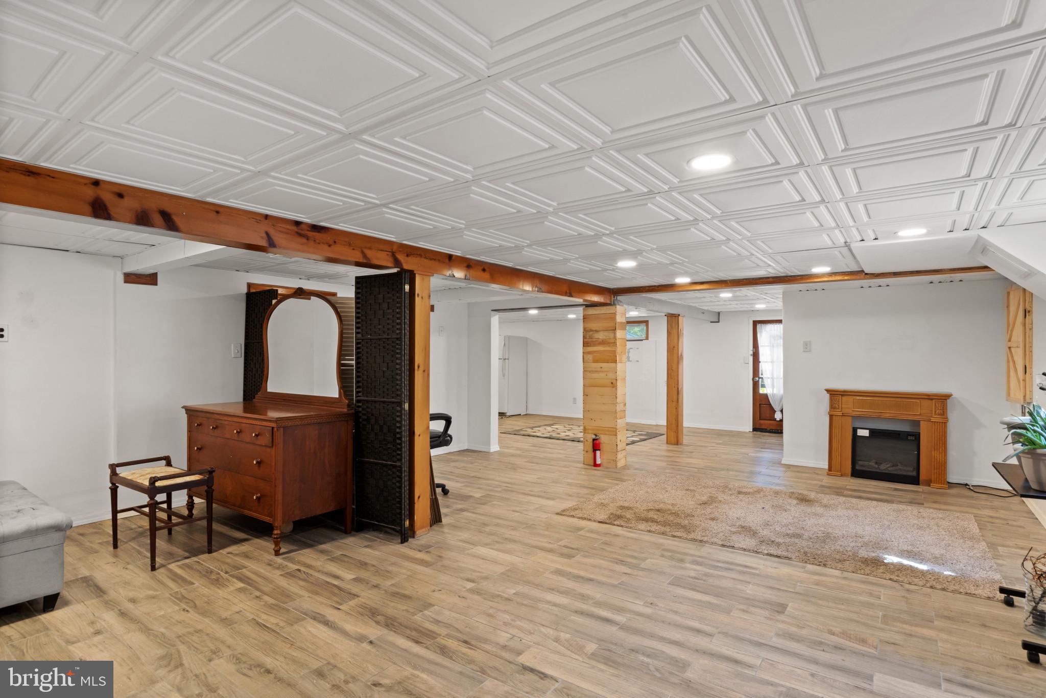 PENN HEIGHTS - Residential