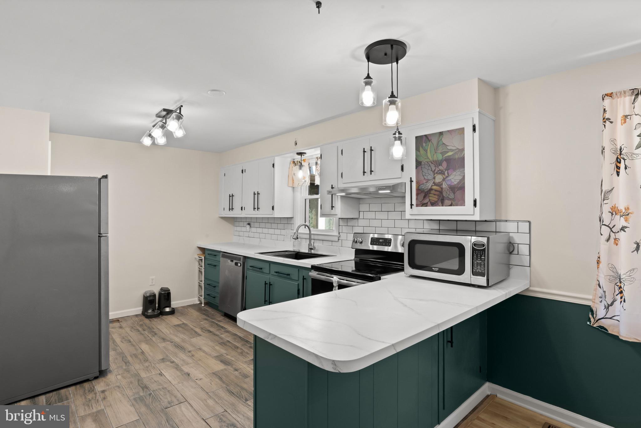 PENN HEIGHTS - Residential