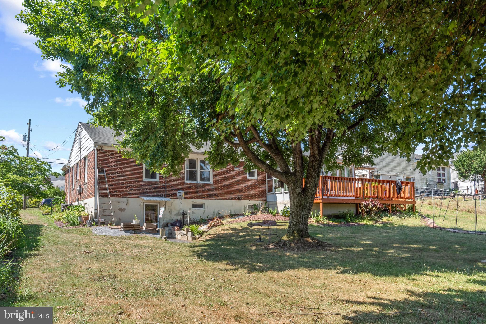 PENN HEIGHTS - Residential