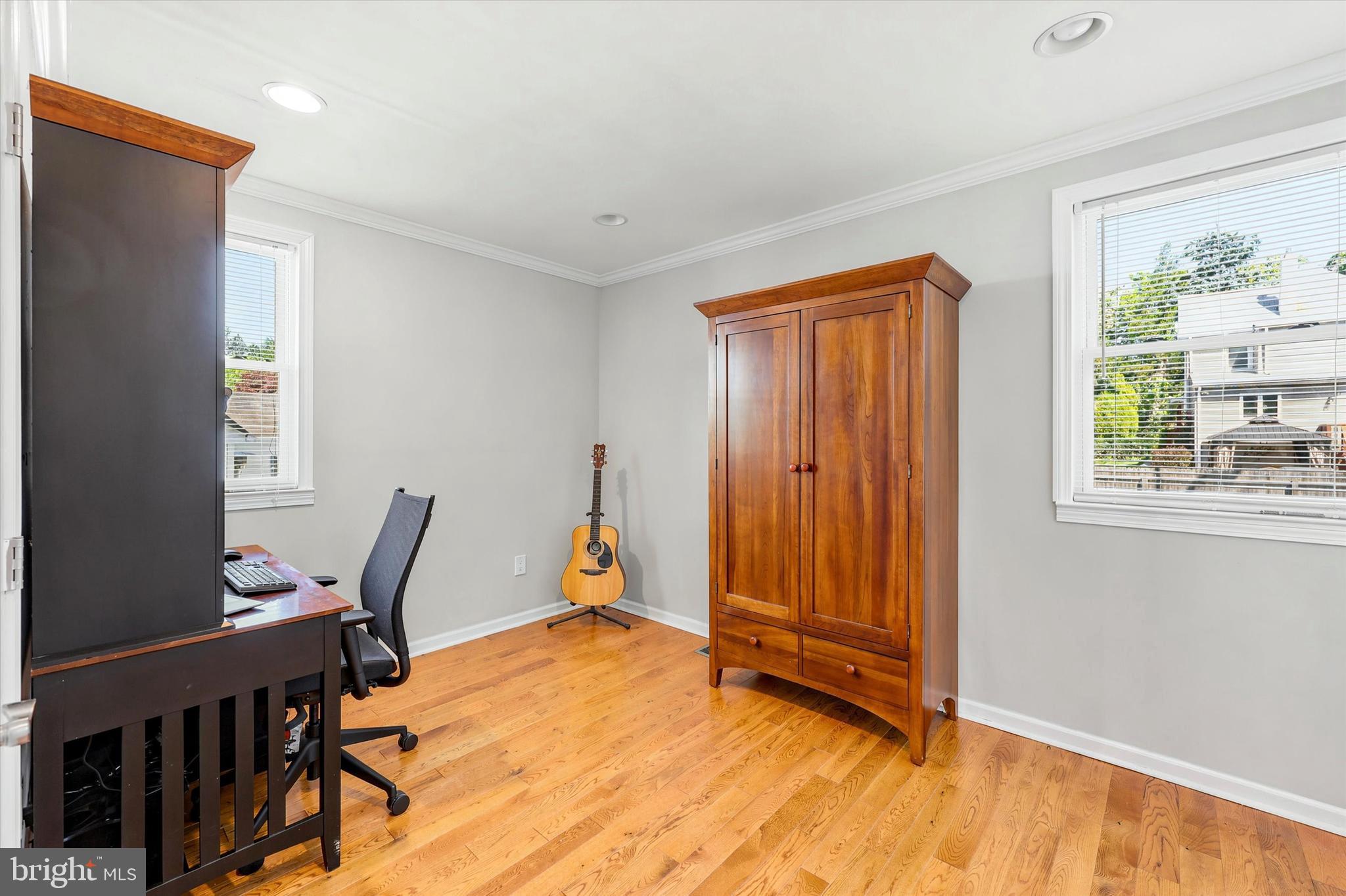 ELKINS PARK - Residential