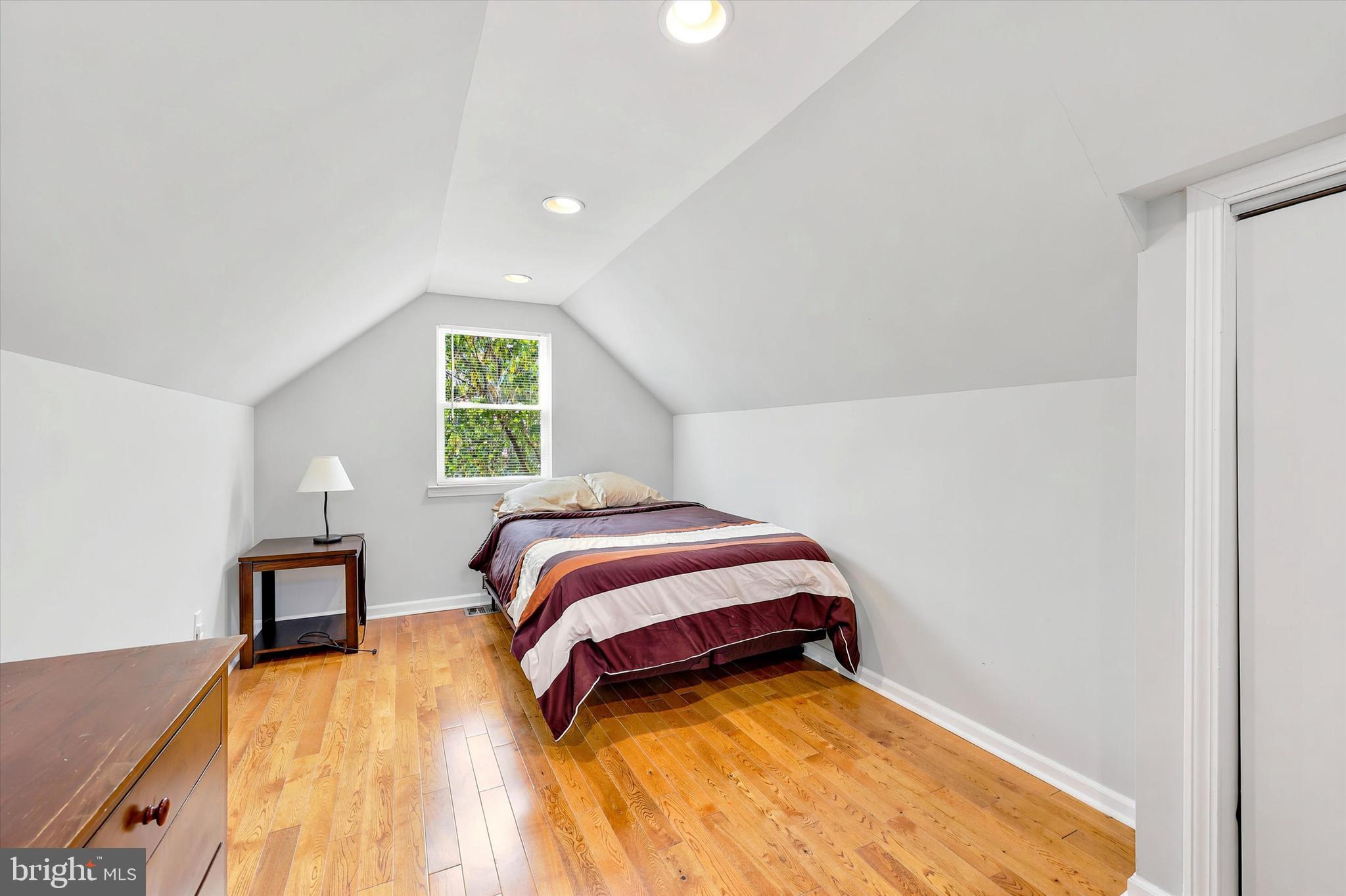 ELKINS PARK - Residential