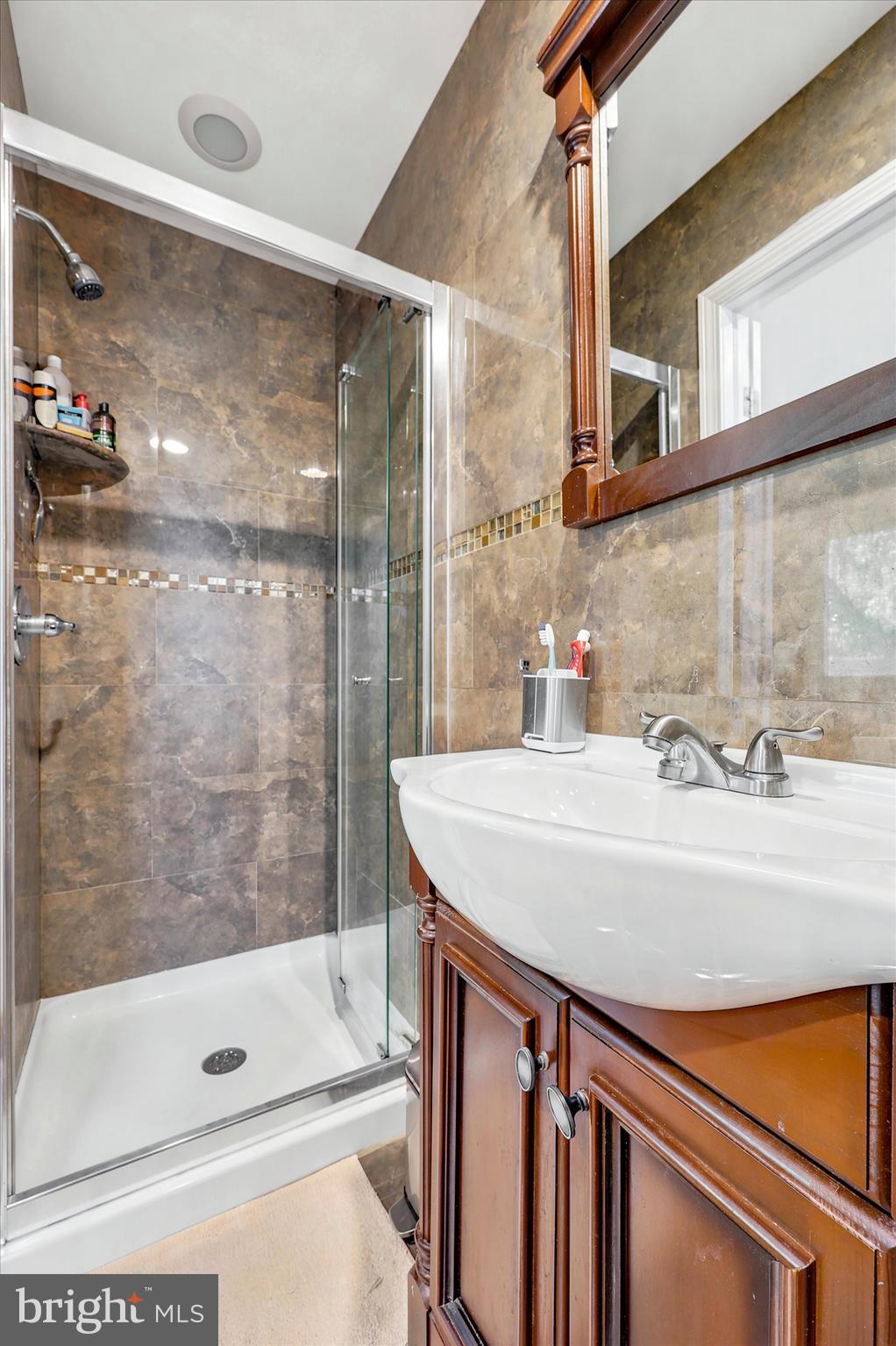 ELKINS PARK - Residential