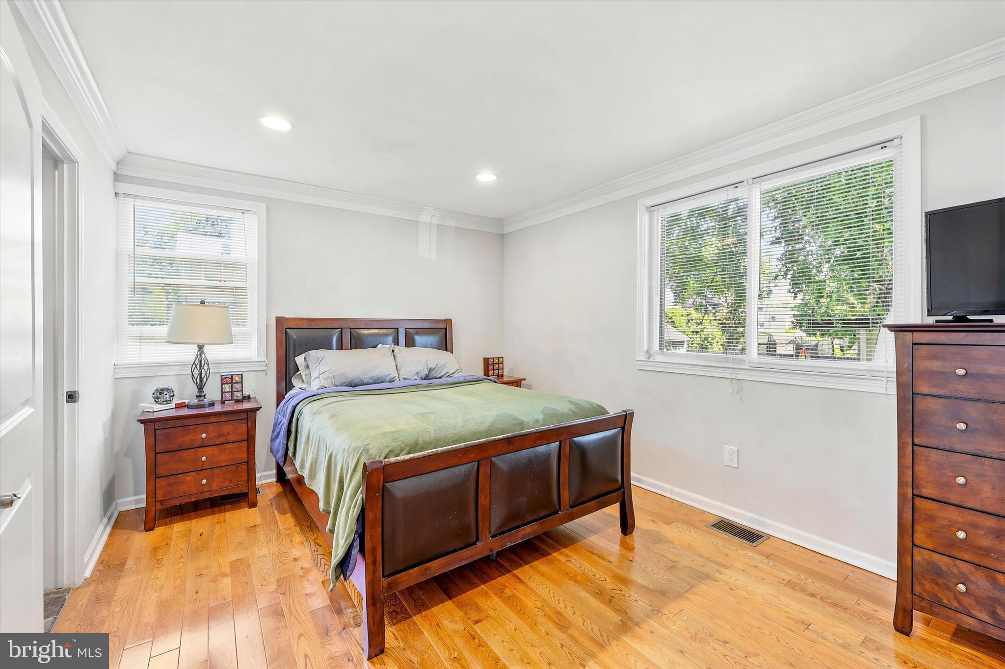 ELKINS PARK - Residential