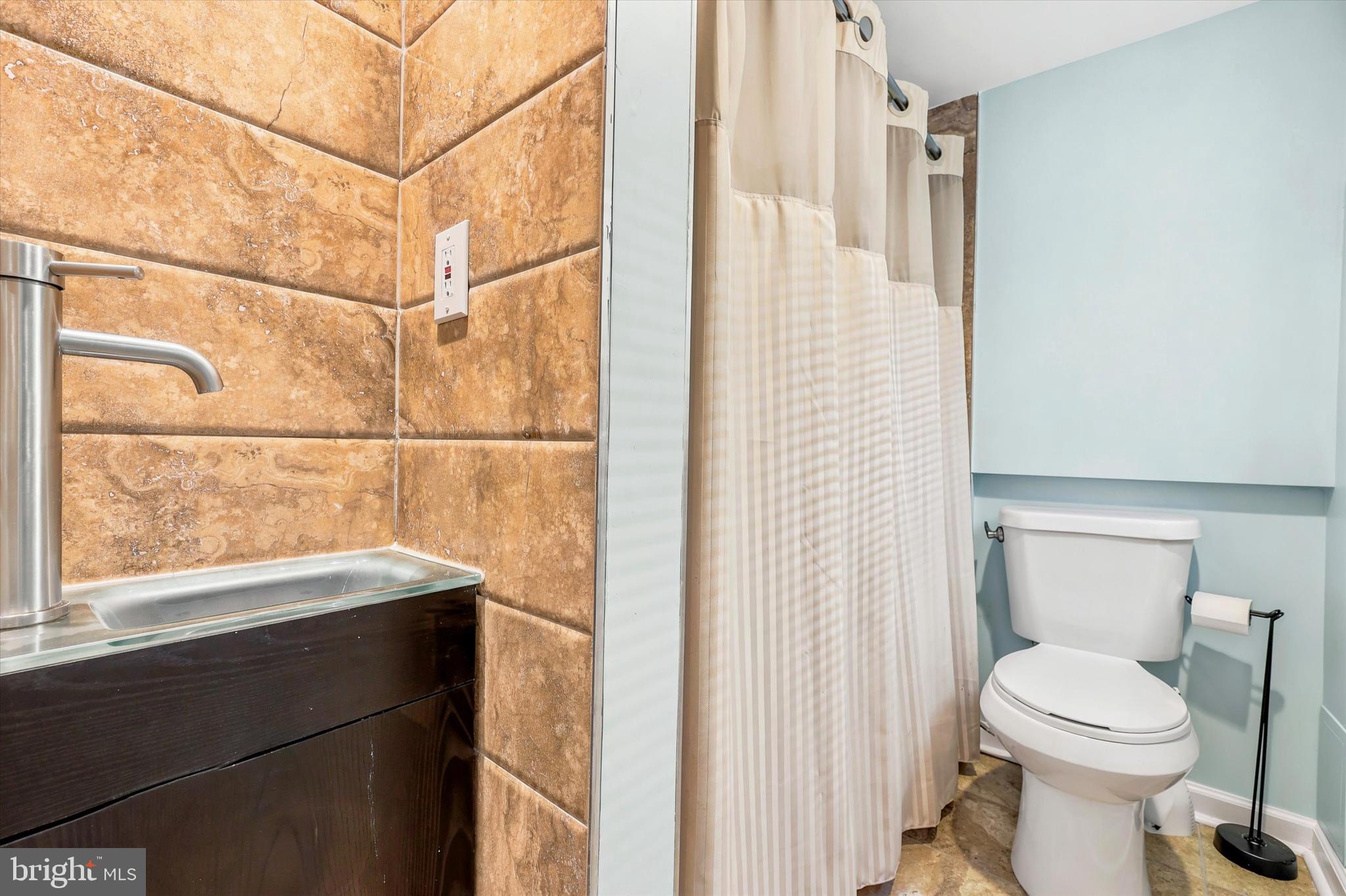 ELKINS PARK - Residential