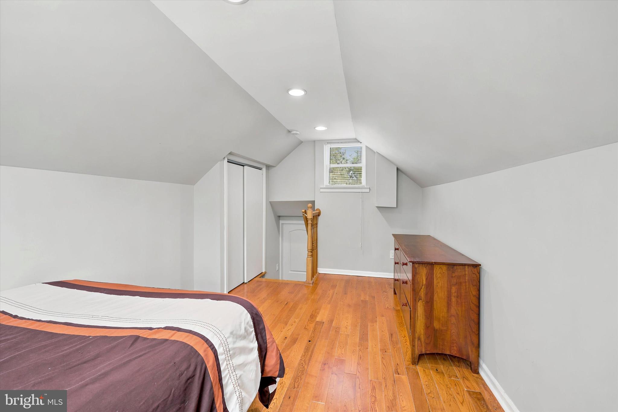 ELKINS PARK - Residential
