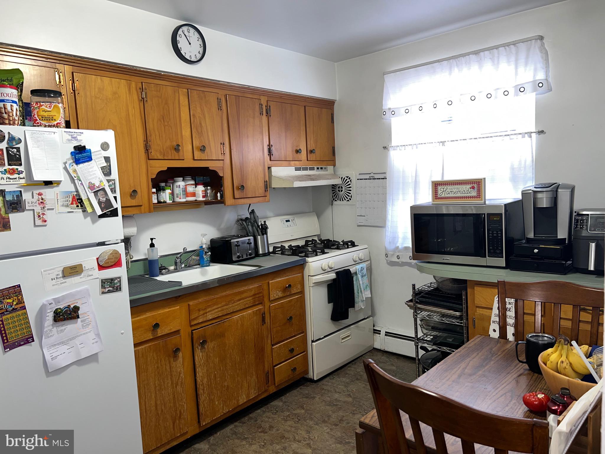 FOX CHASE - Residential Income