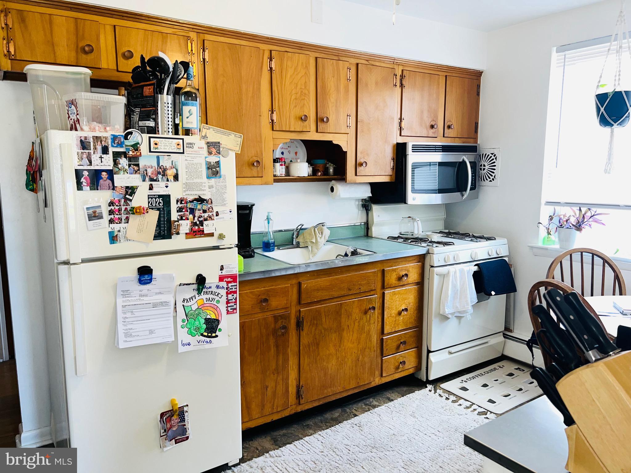 FOX CHASE - Residential Income