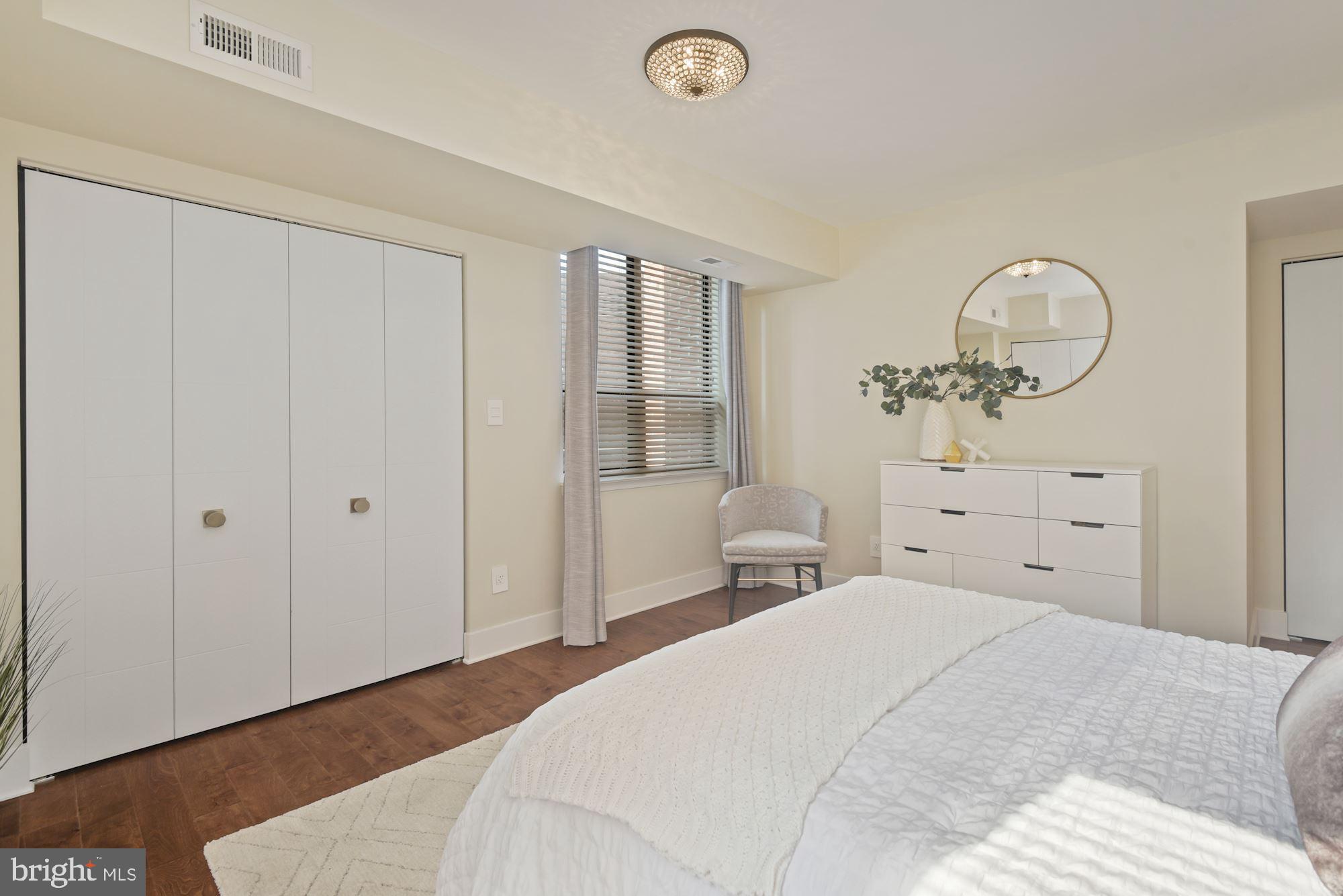 THE CHRISTOPHER - Residential