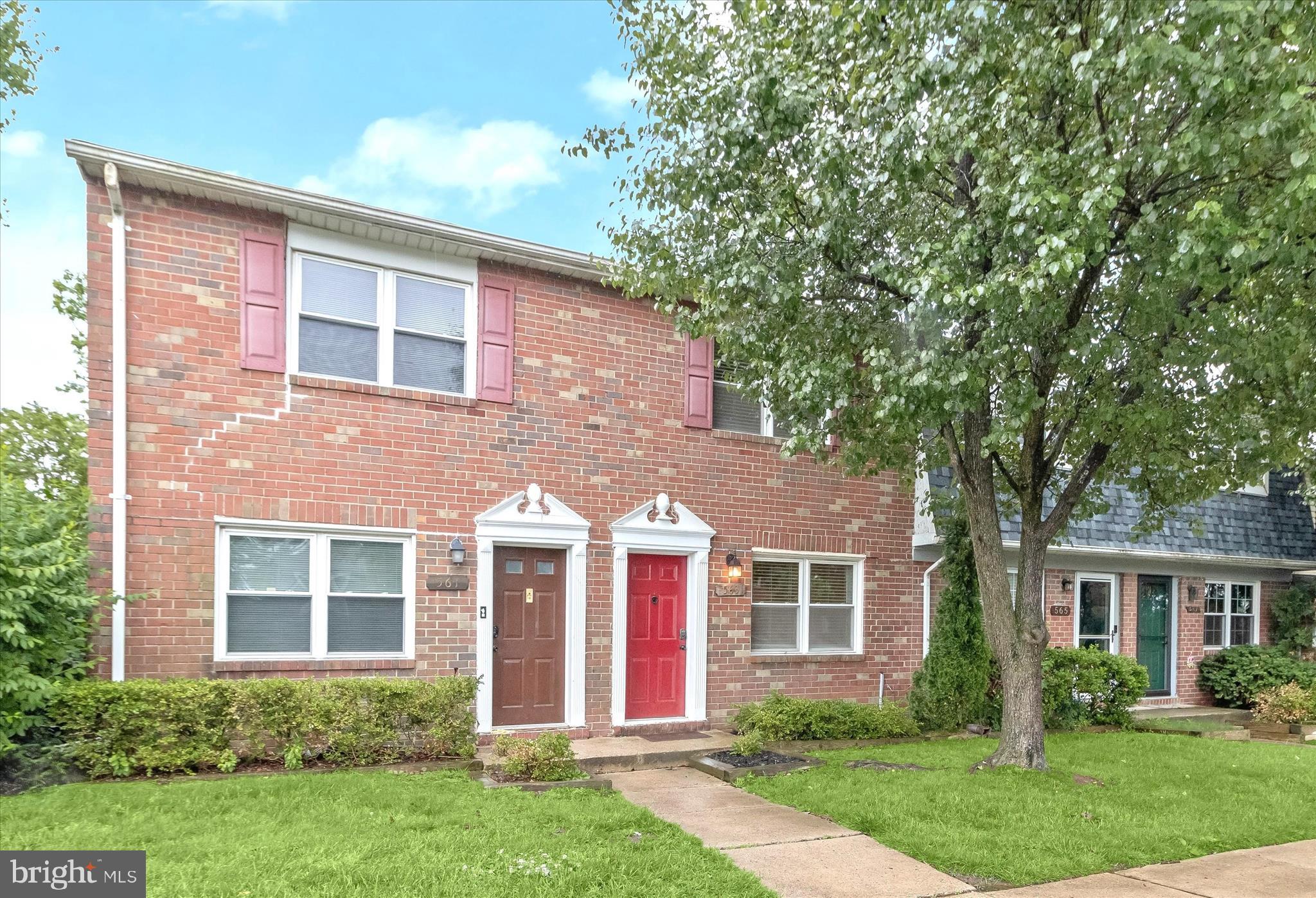 SUSSEX SQUARE CONDO - Residential