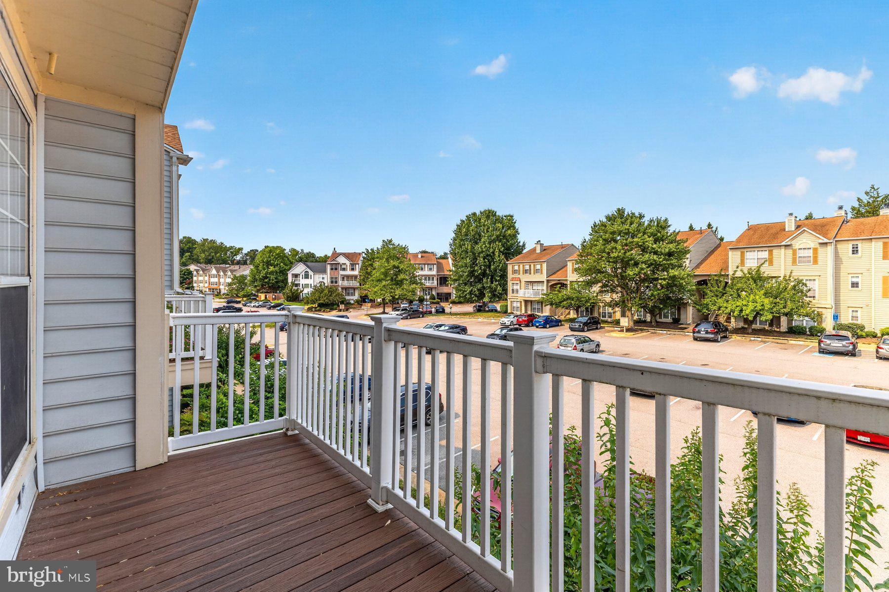 GUNSTON CORNER - Residential