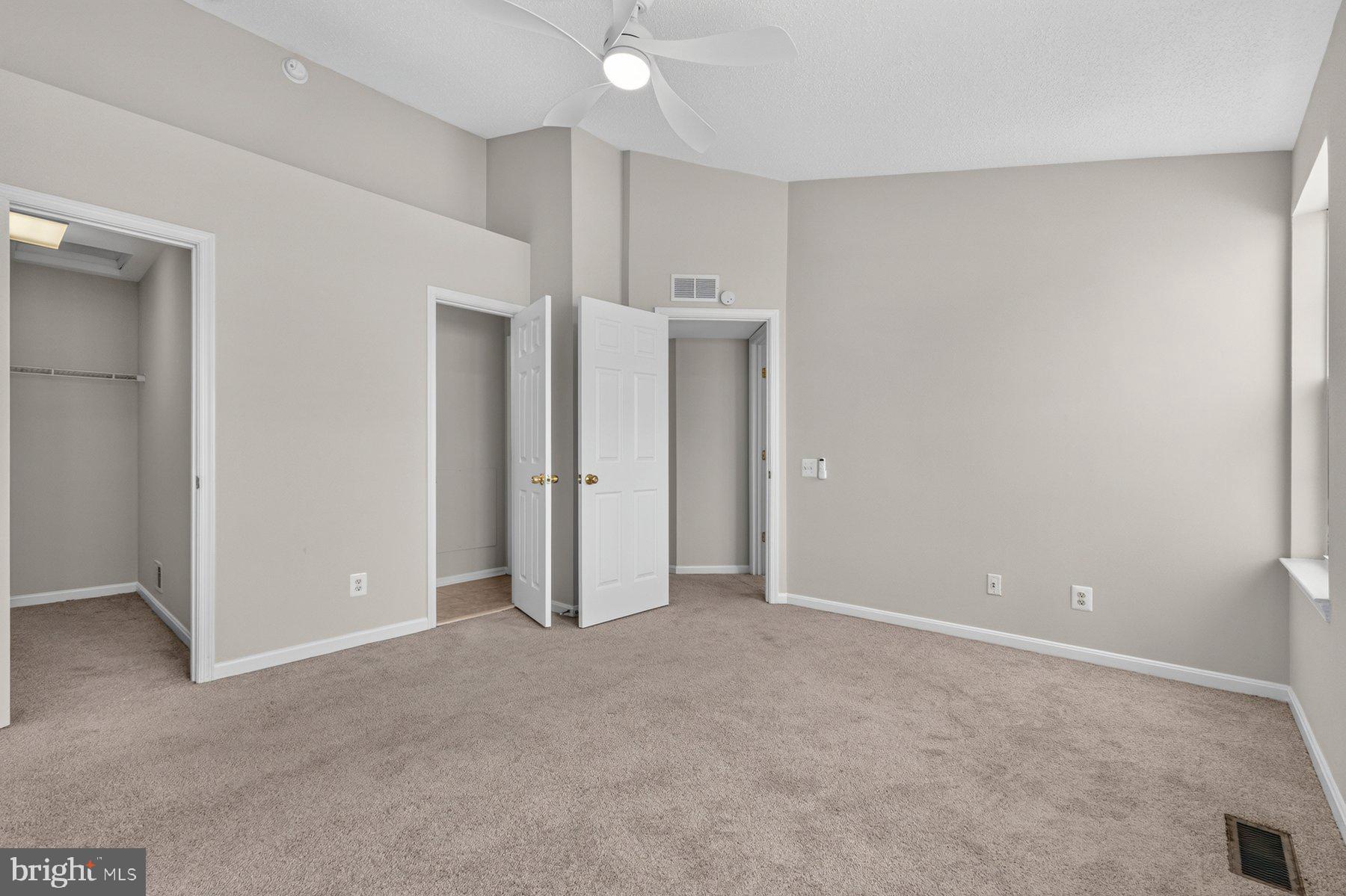 GUNSTON CORNER - Residential