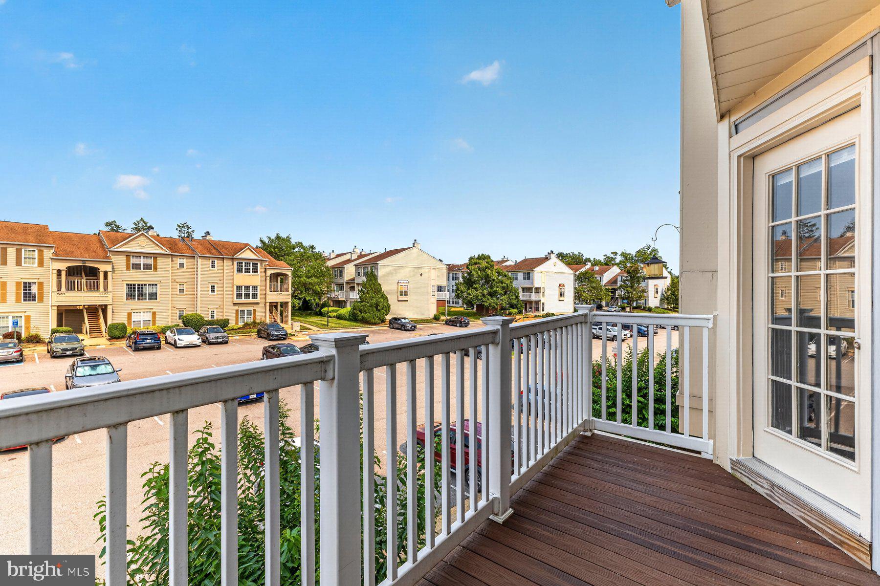 GUNSTON CORNER - Residential