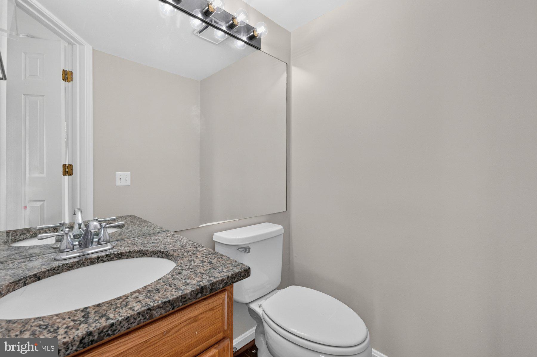GUNSTON CORNER - Residential