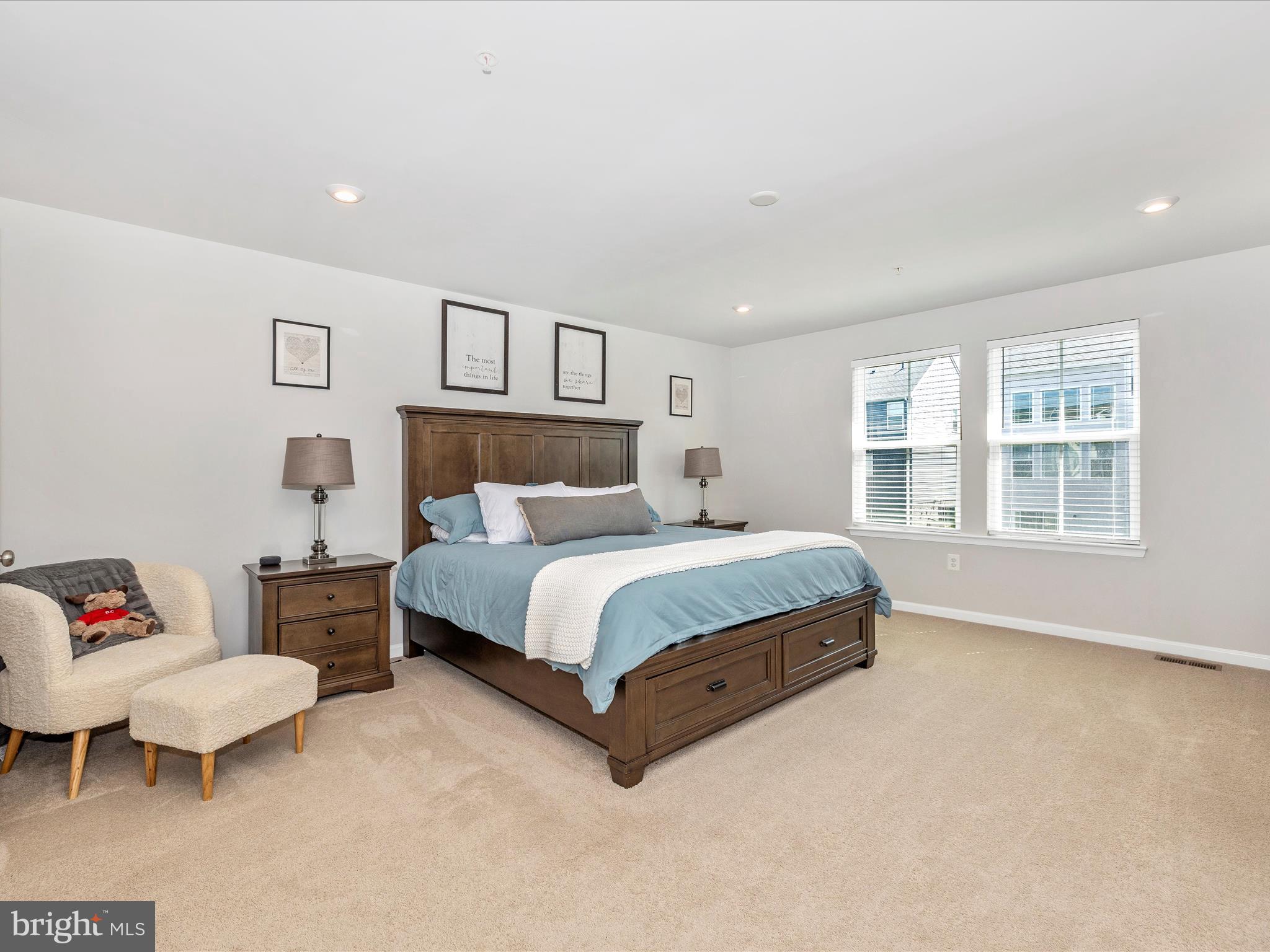 TALLYN RIDGE - Residential
