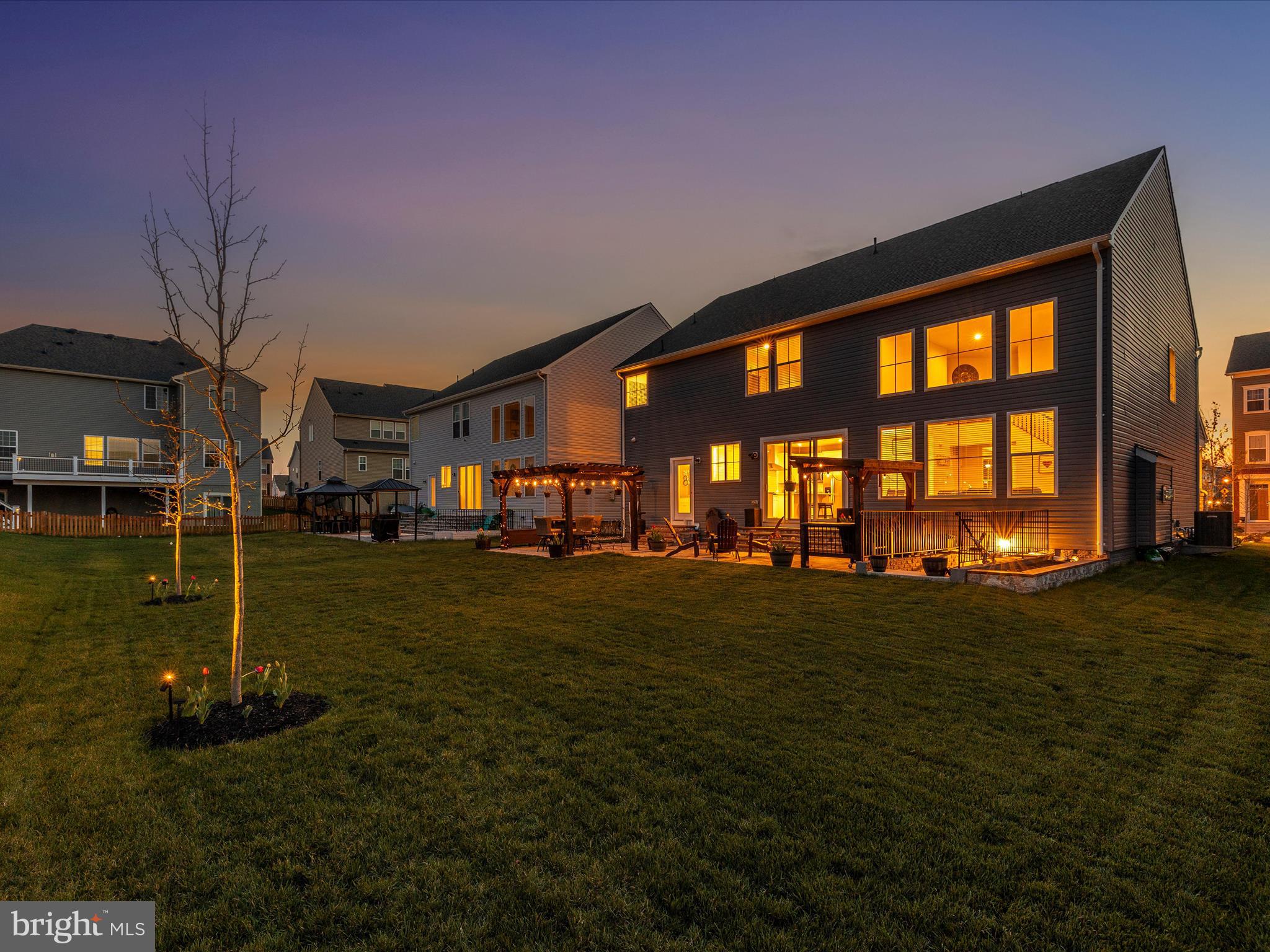 TALLYN RIDGE - Residential