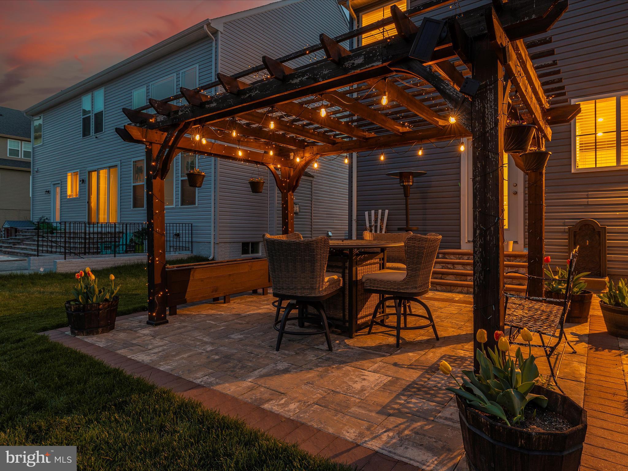 TALLYN RIDGE - Residential