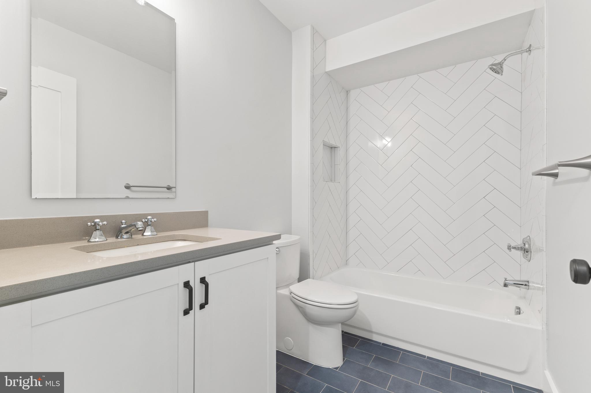 DEL RAY - Residential