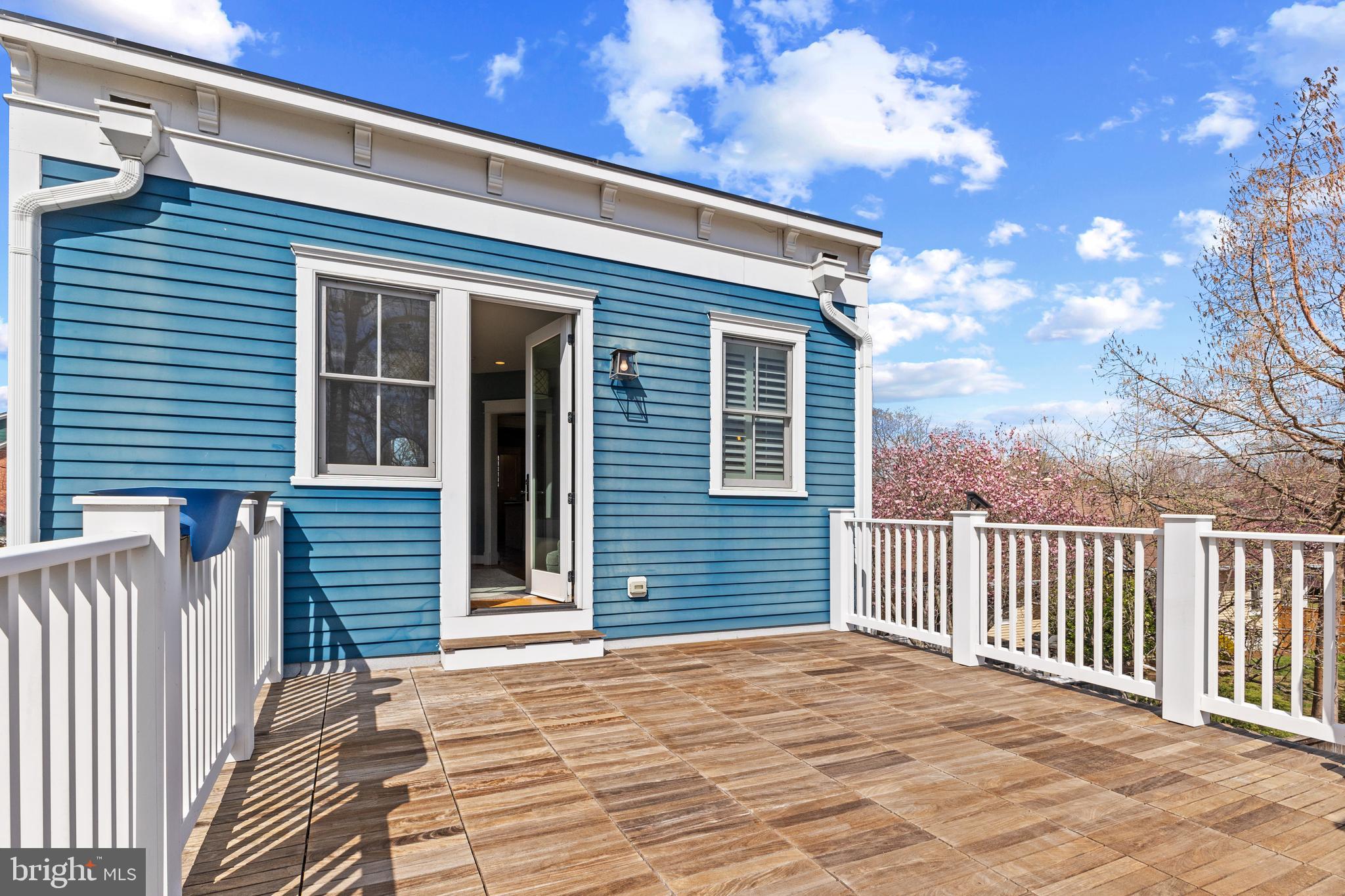 DEL RAY - Residential