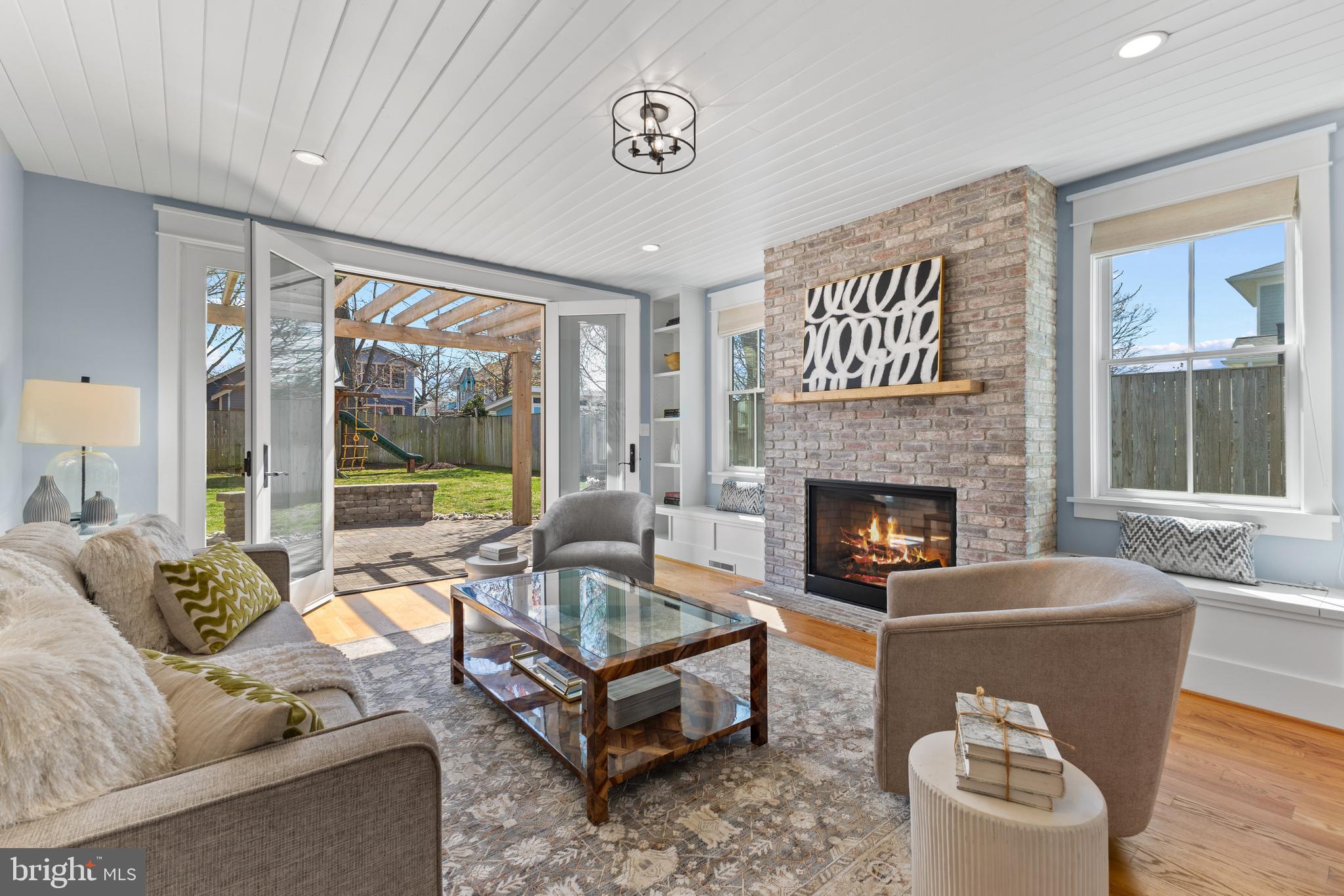 DEL RAY - Residential