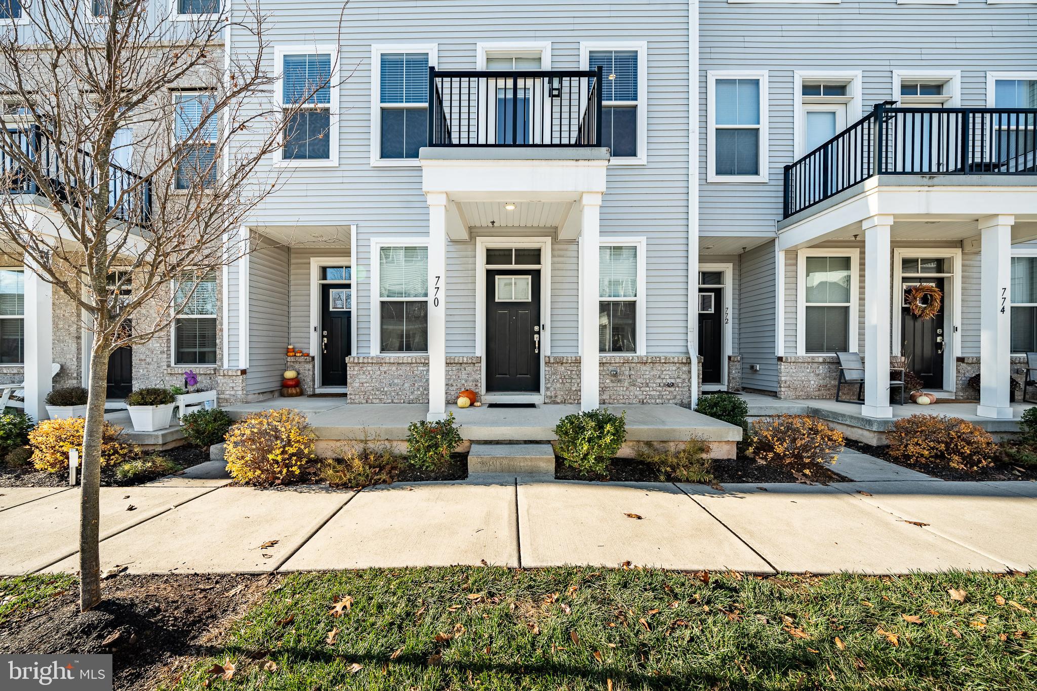 STEELPOINTE - Residential