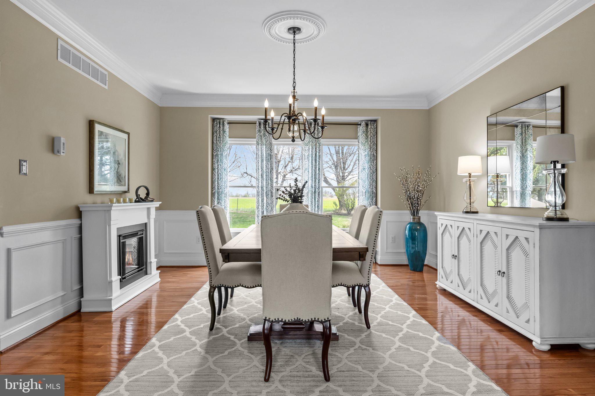 BRIDLE ESTATES - Residential