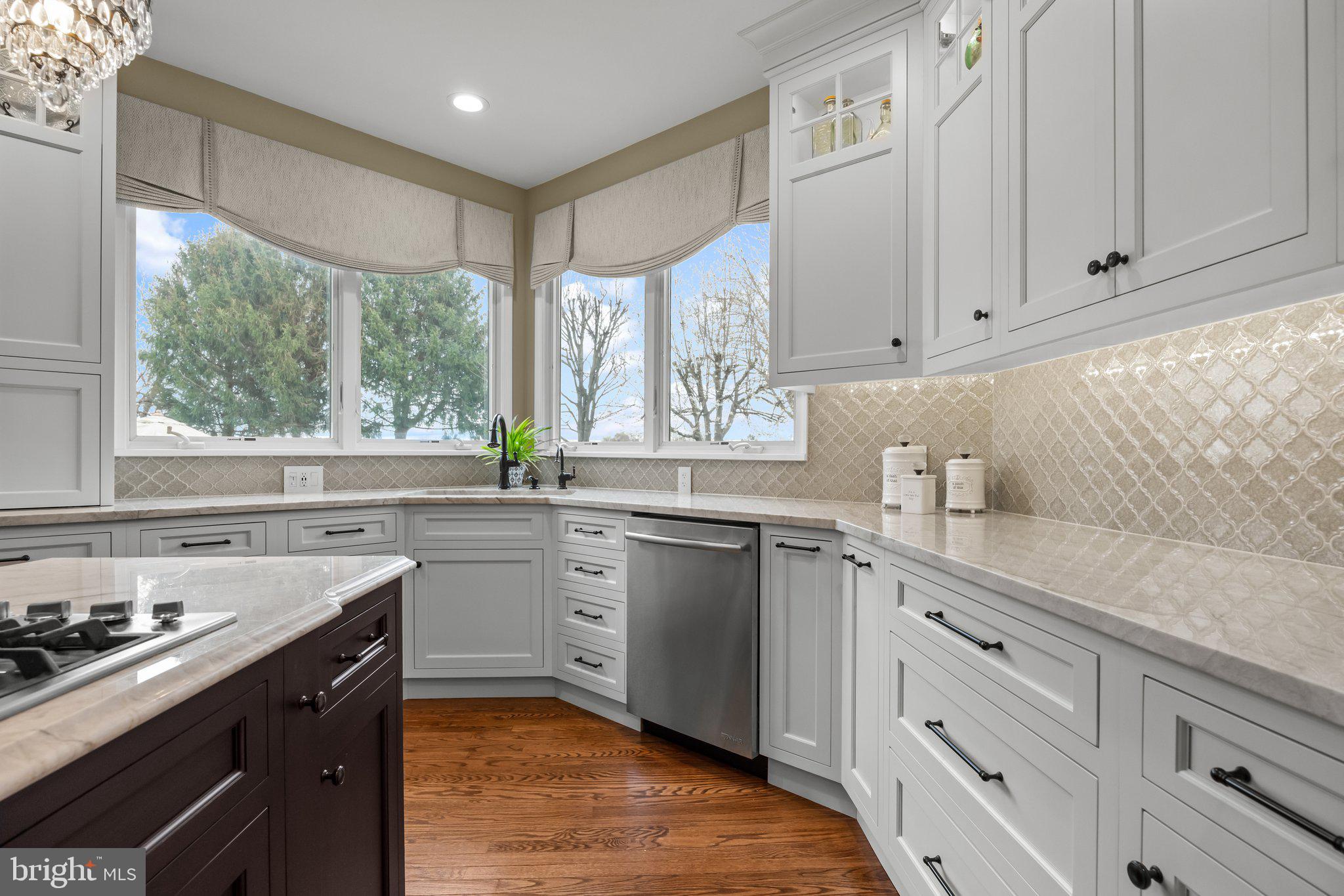 BRIDLE ESTATES - Residential