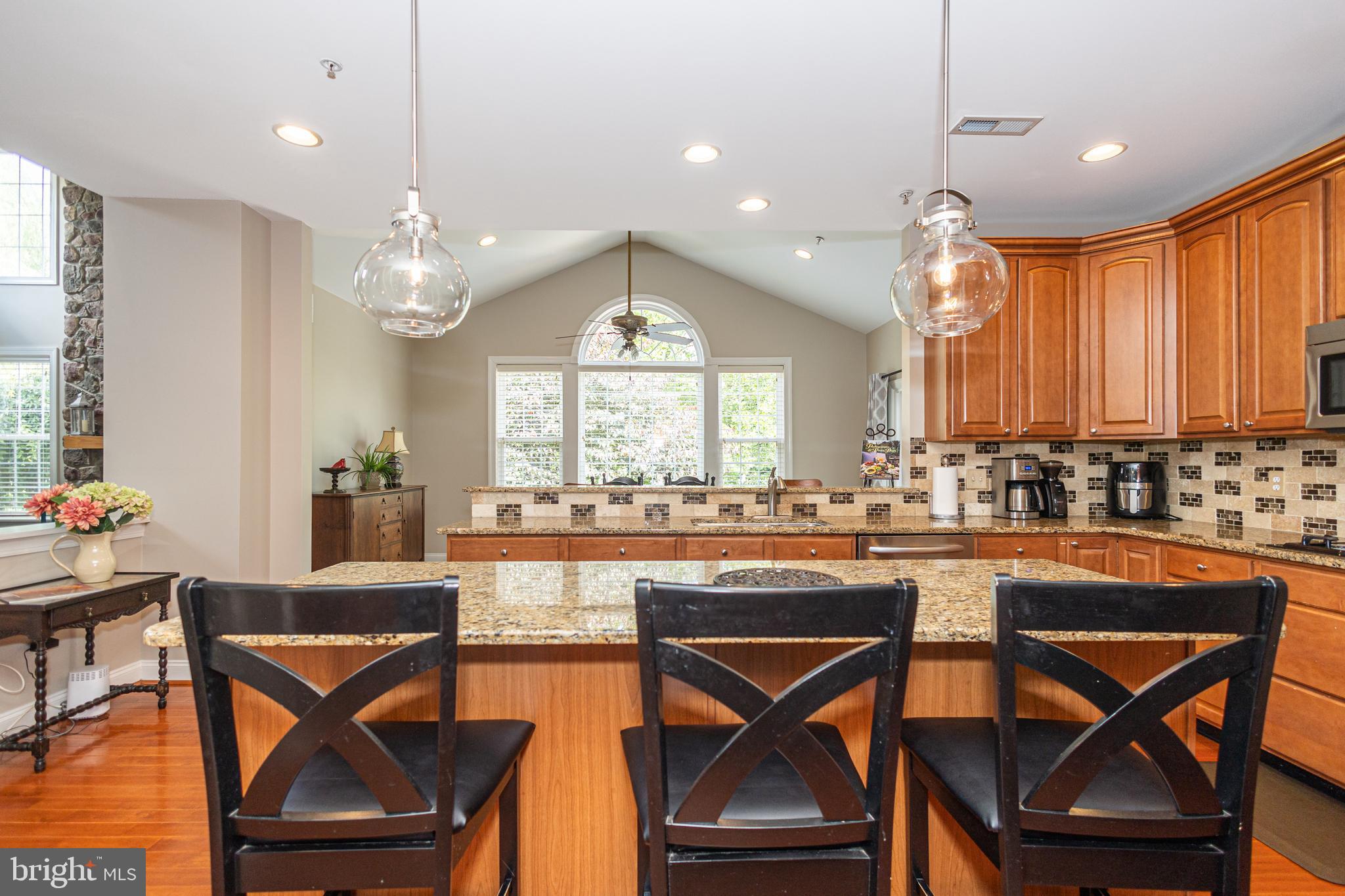 DEVONSHIRE ESTATES - Residential