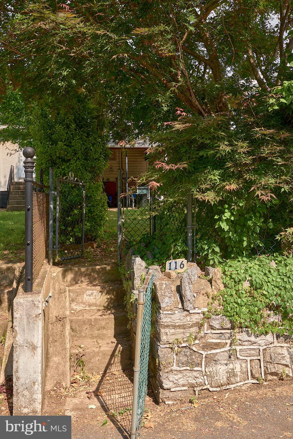 WEST READING - Residential