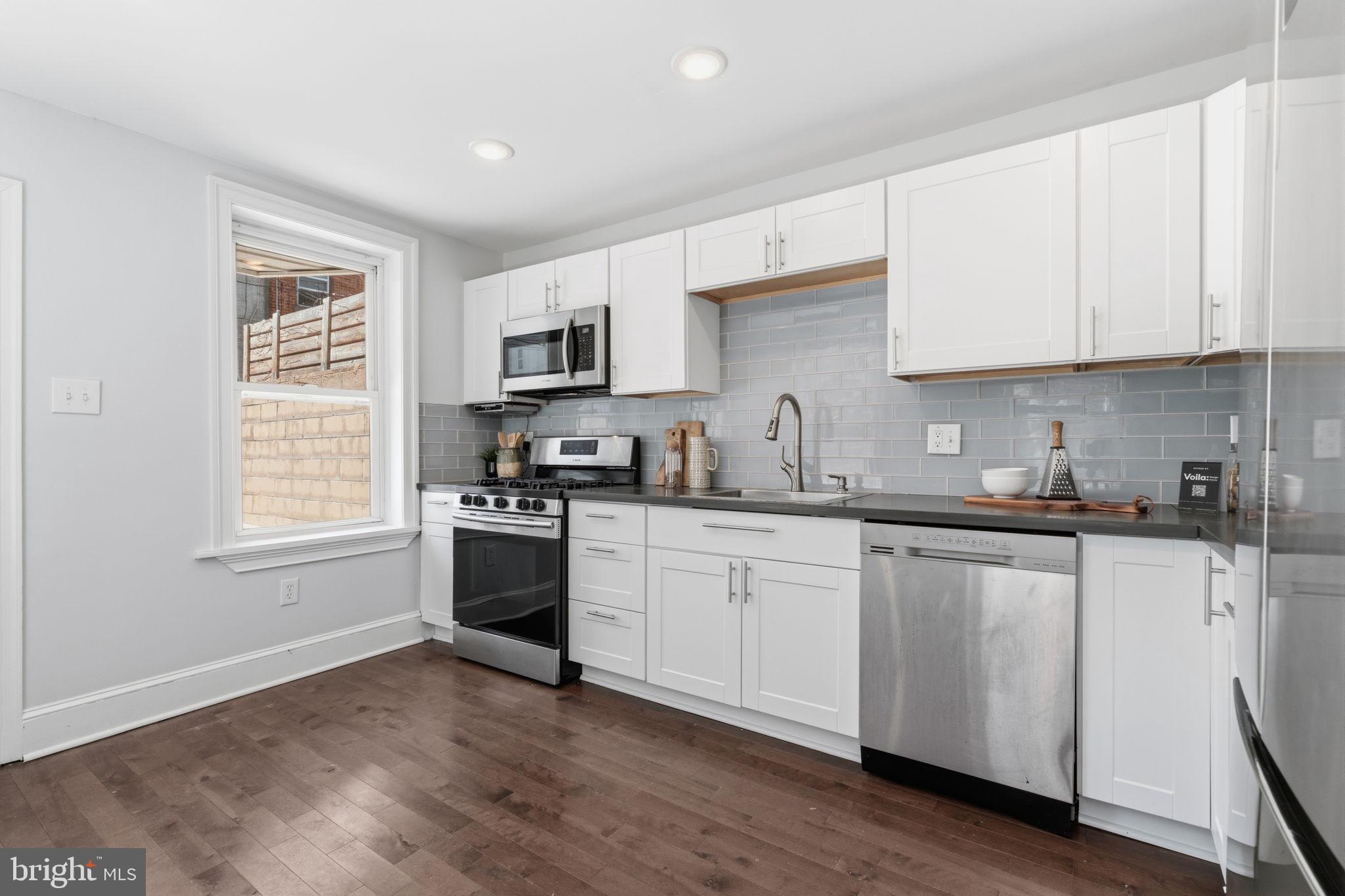OLDE KENSINGTON - Residential