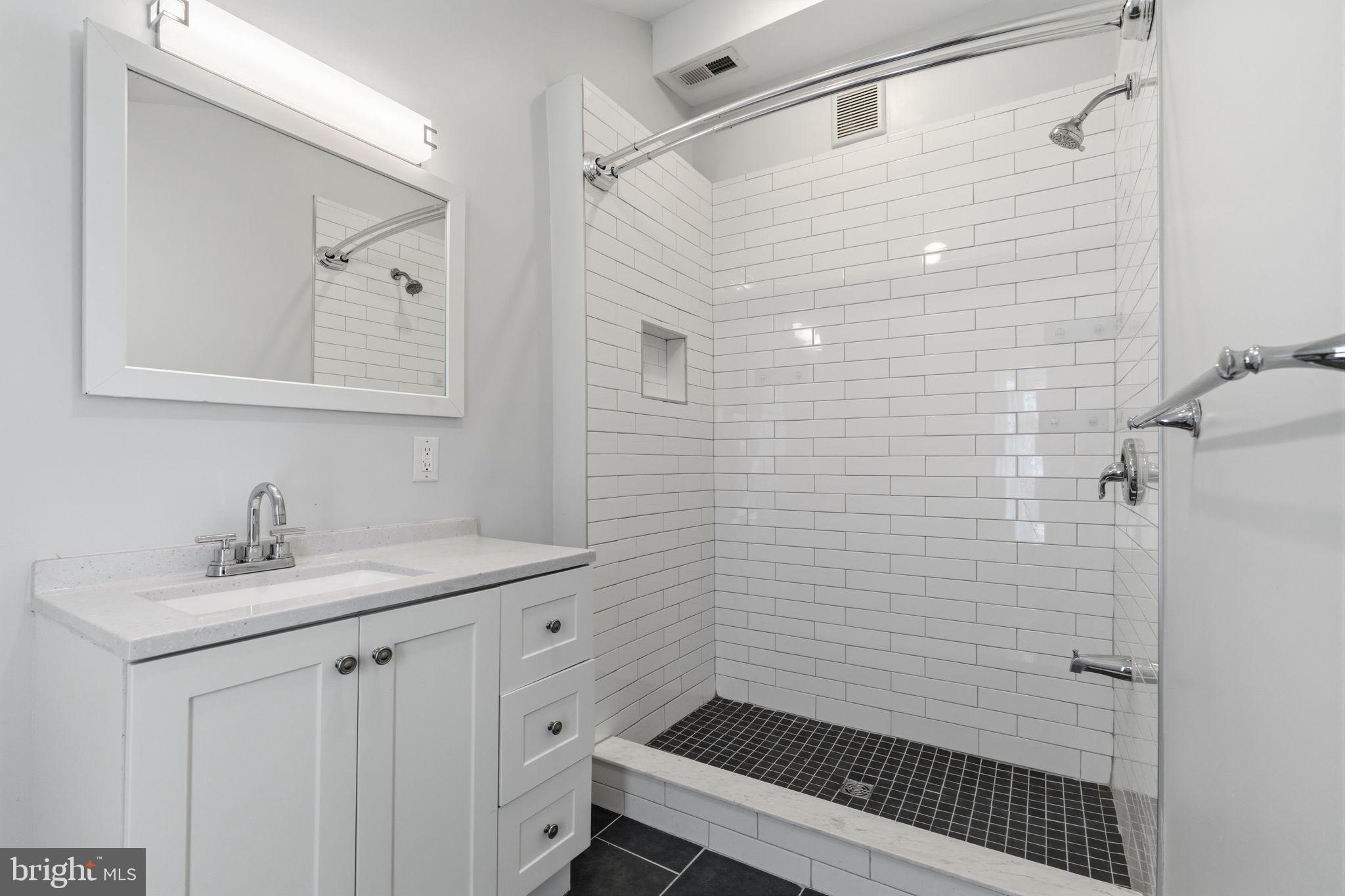OLDE KENSINGTON - Residential