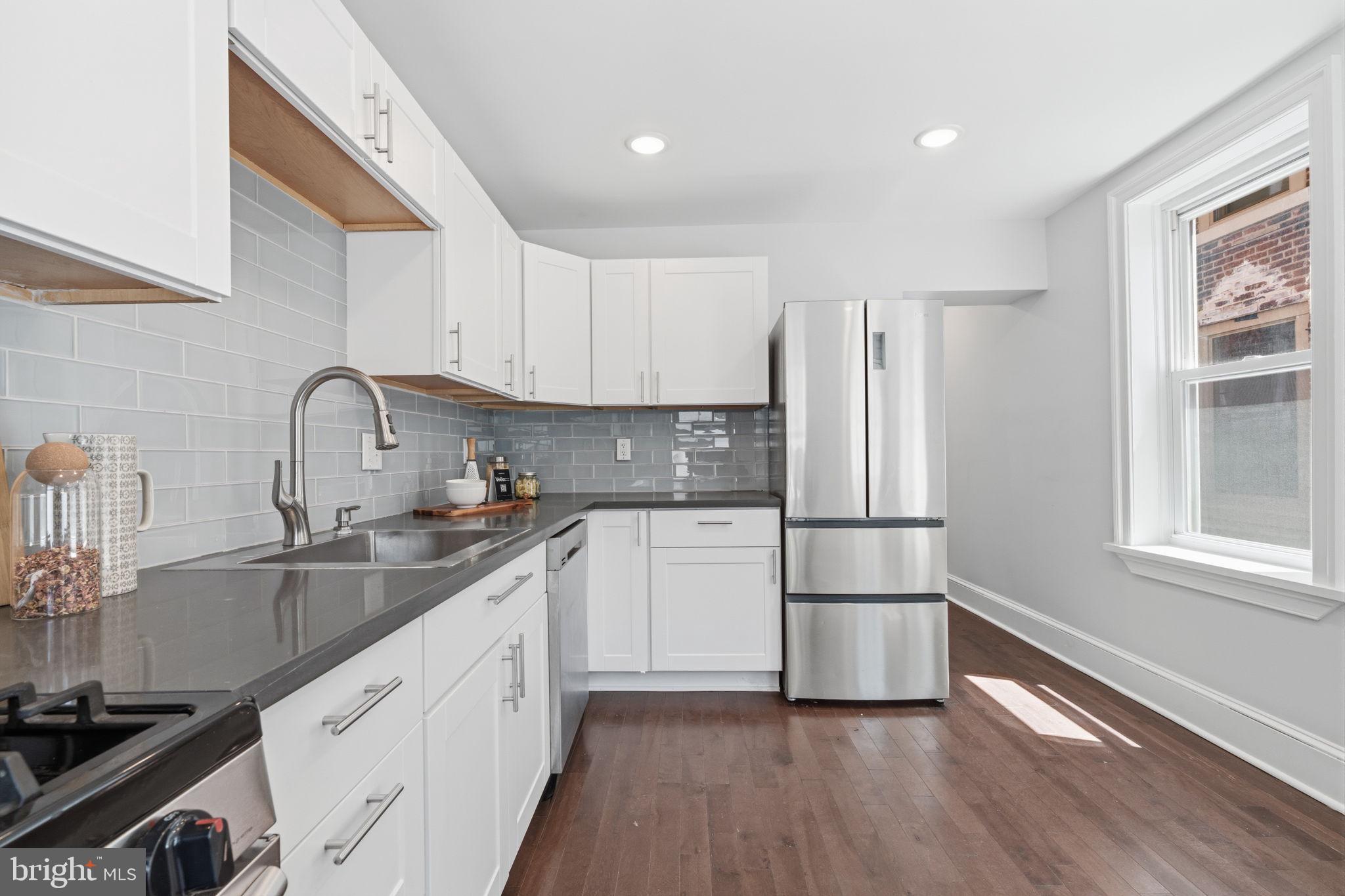 OLDE KENSINGTON - Residential