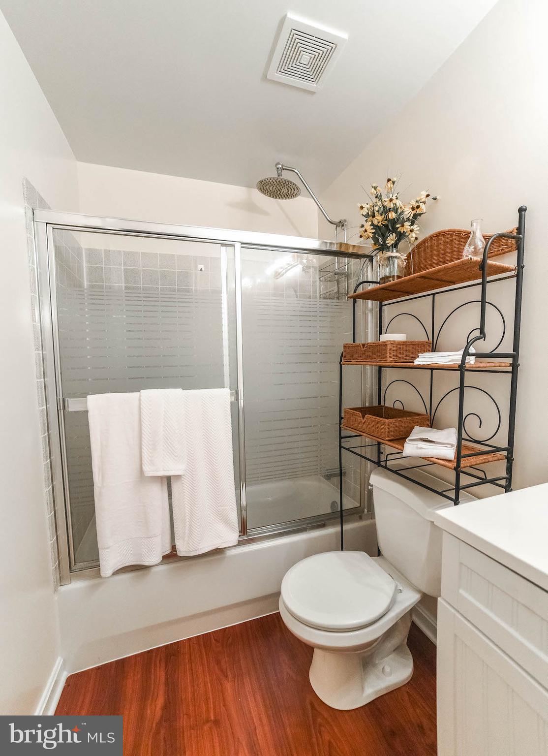 BRETON BAY LANDING - Residential
