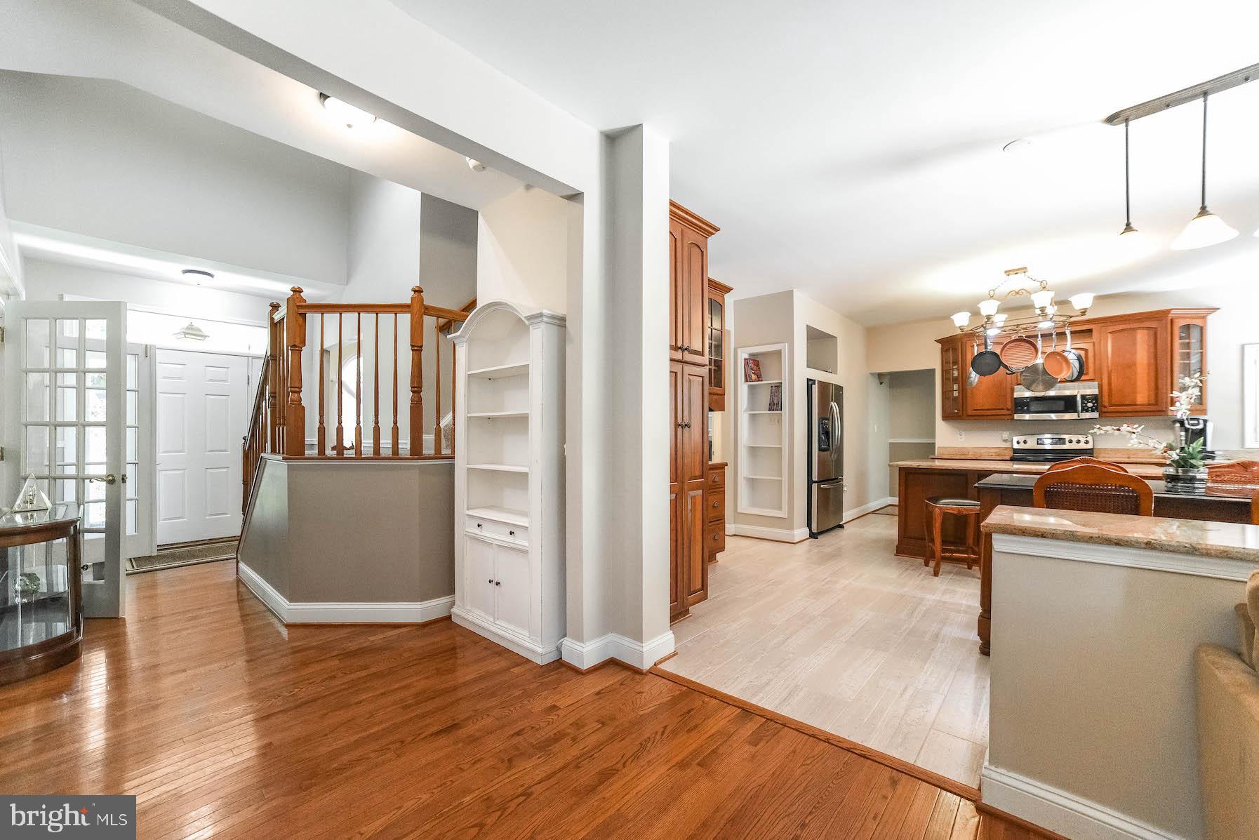 BRETON BAY LANDING - Residential