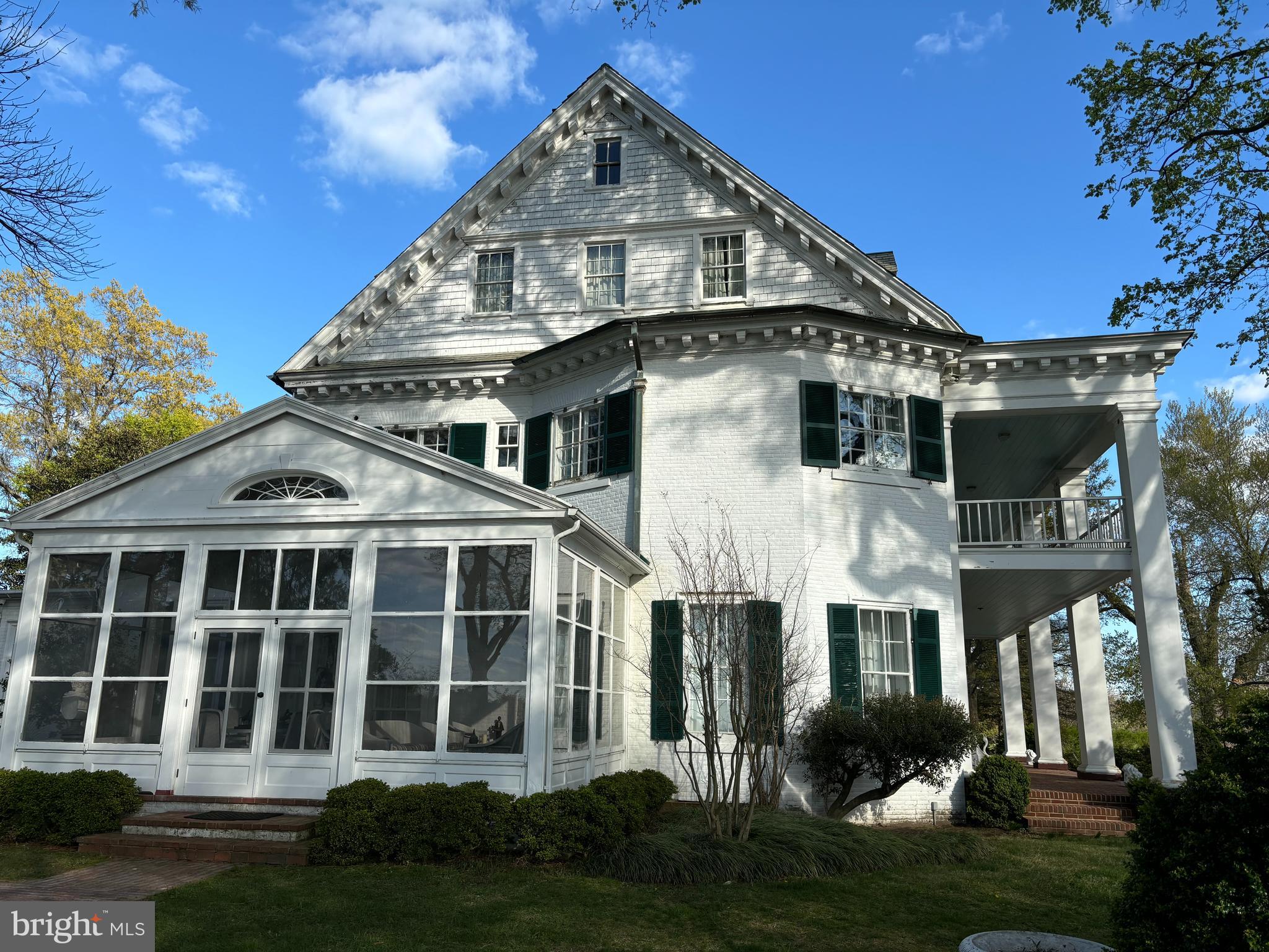 CLAIBORNE - Farm