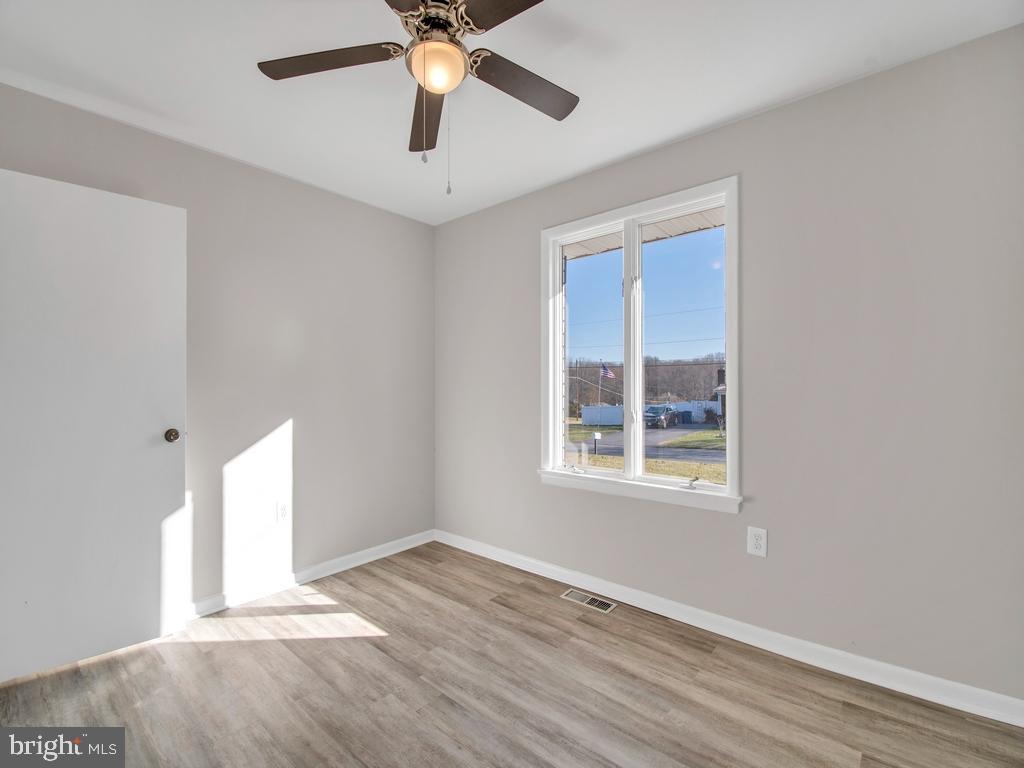 STRAWBRIDGE ESTATES - Residential