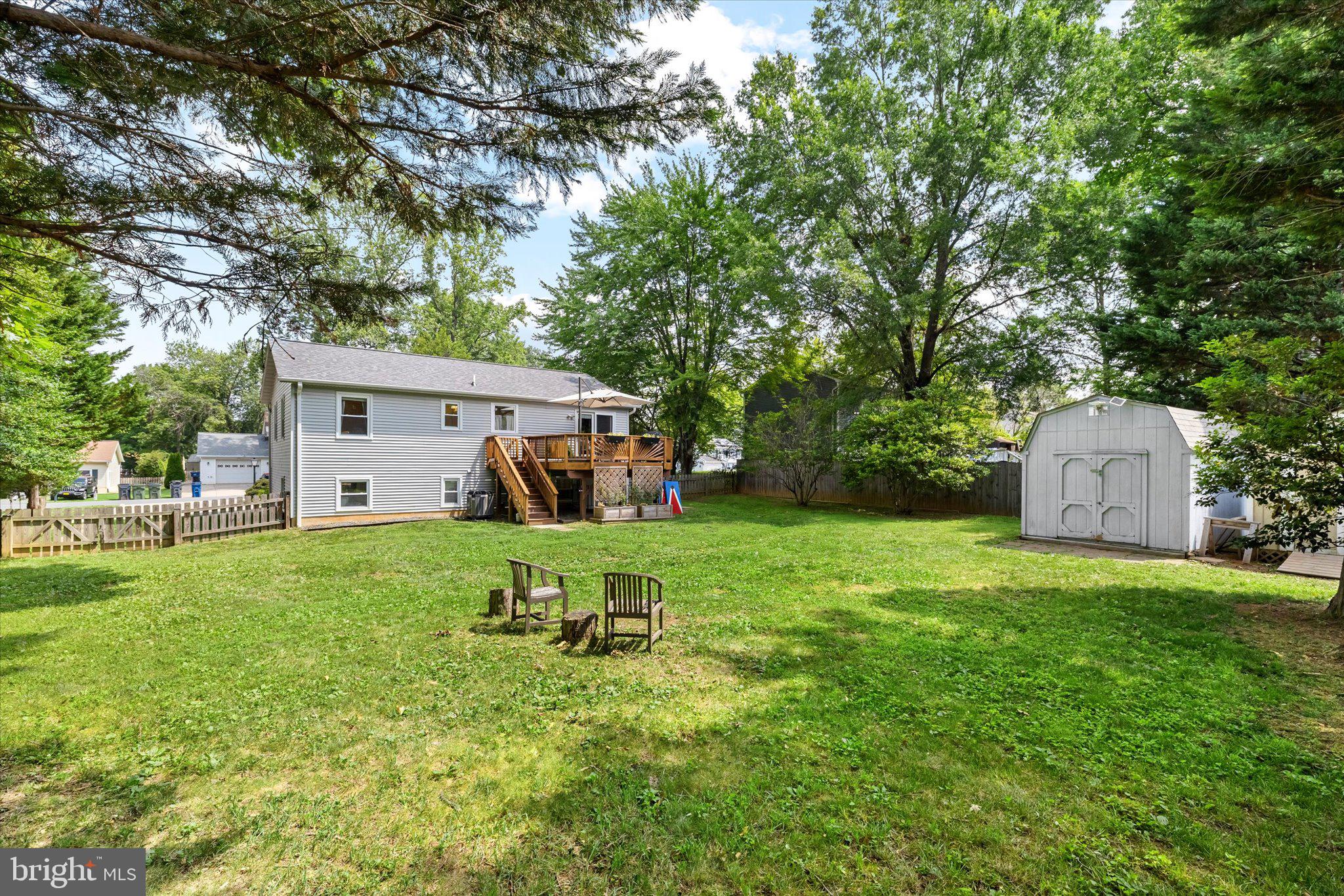 VISTA WOODS - Residential