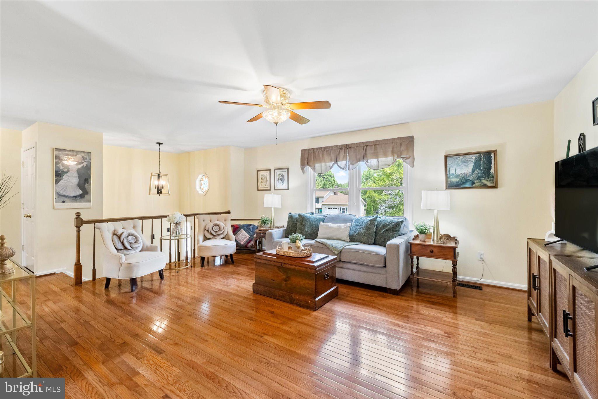 VISTA WOODS - Residential