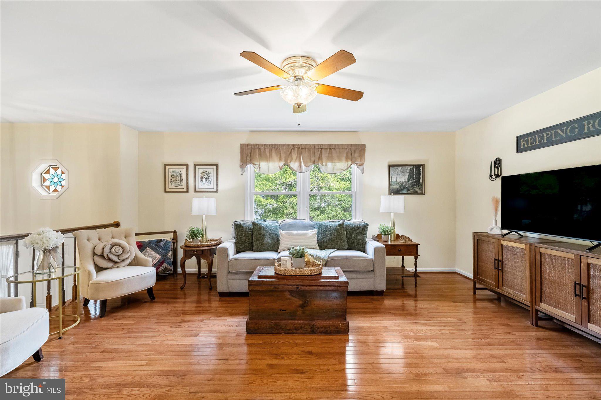 VISTA WOODS - Residential
