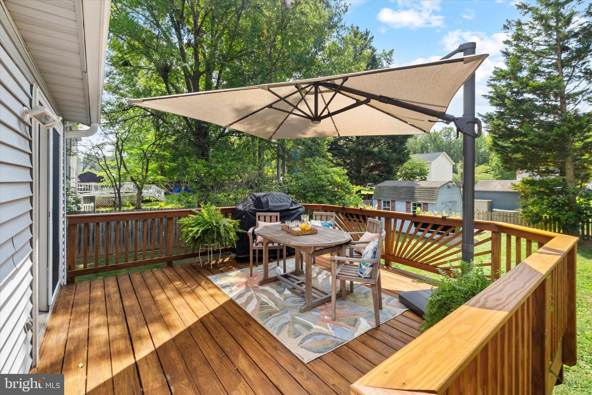 VISTA WOODS - Residential