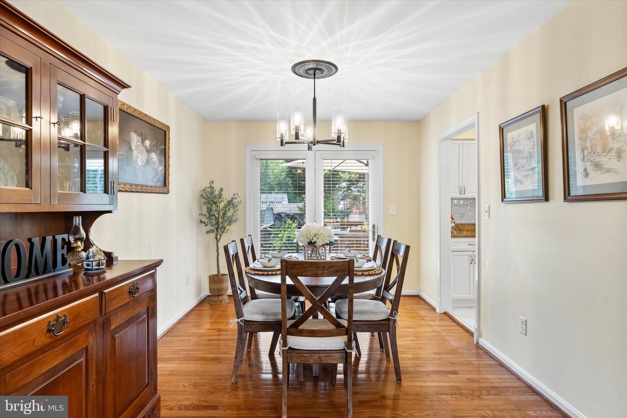 VISTA WOODS - Residential