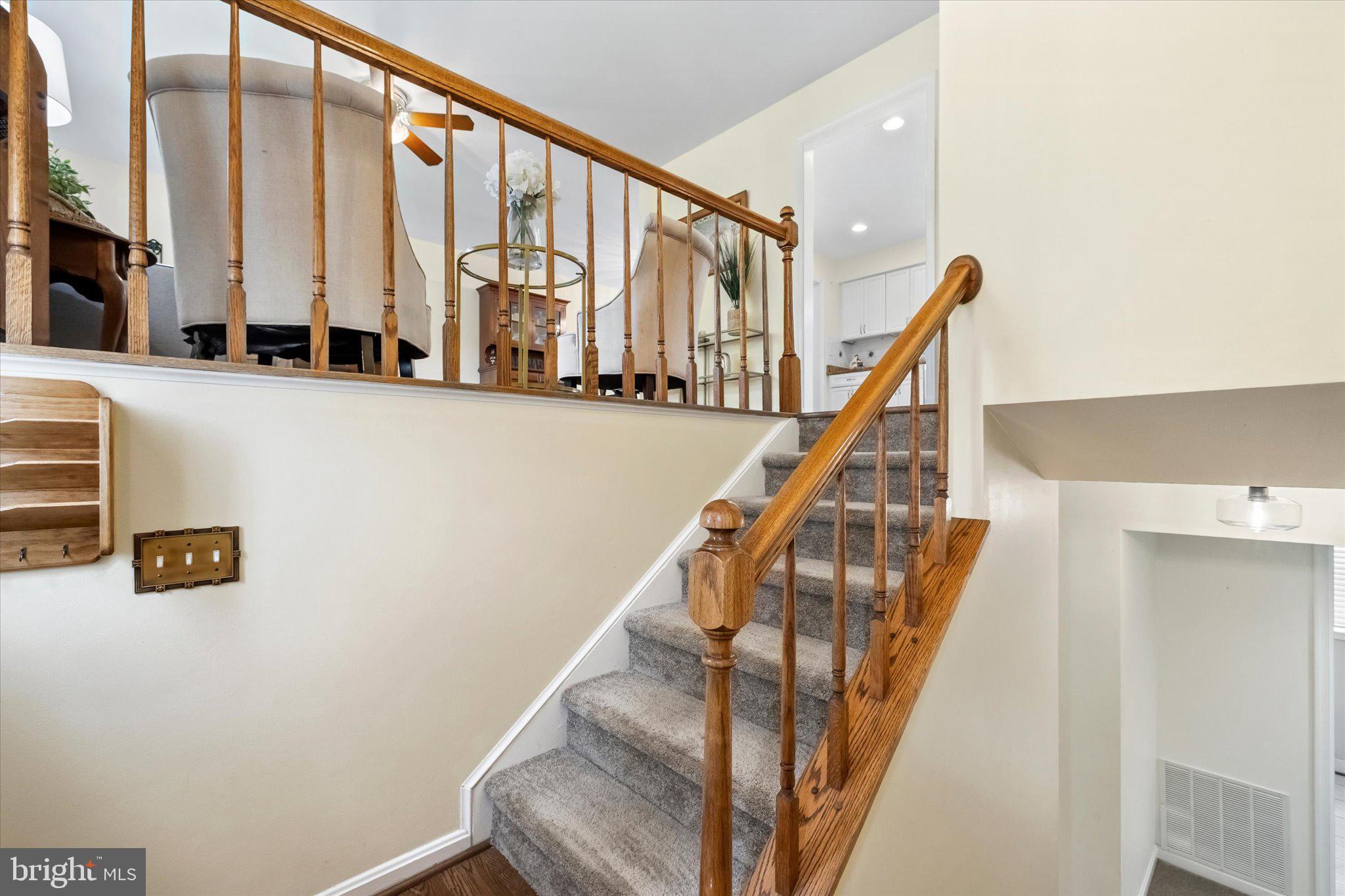 VISTA WOODS - Residential