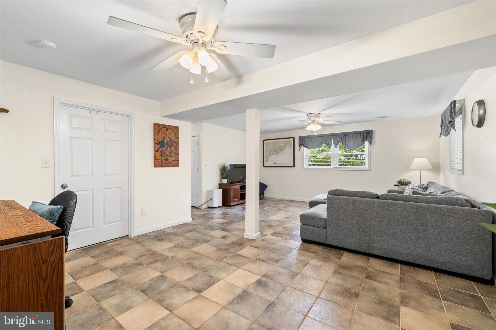 VISTA WOODS - Residential