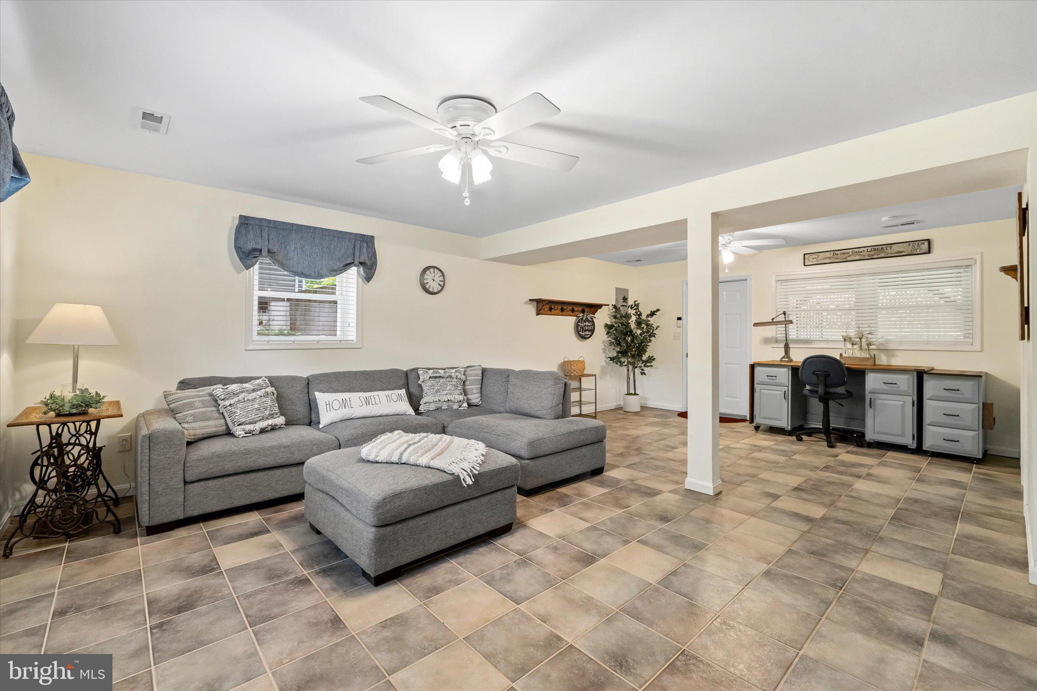VISTA WOODS - Residential
