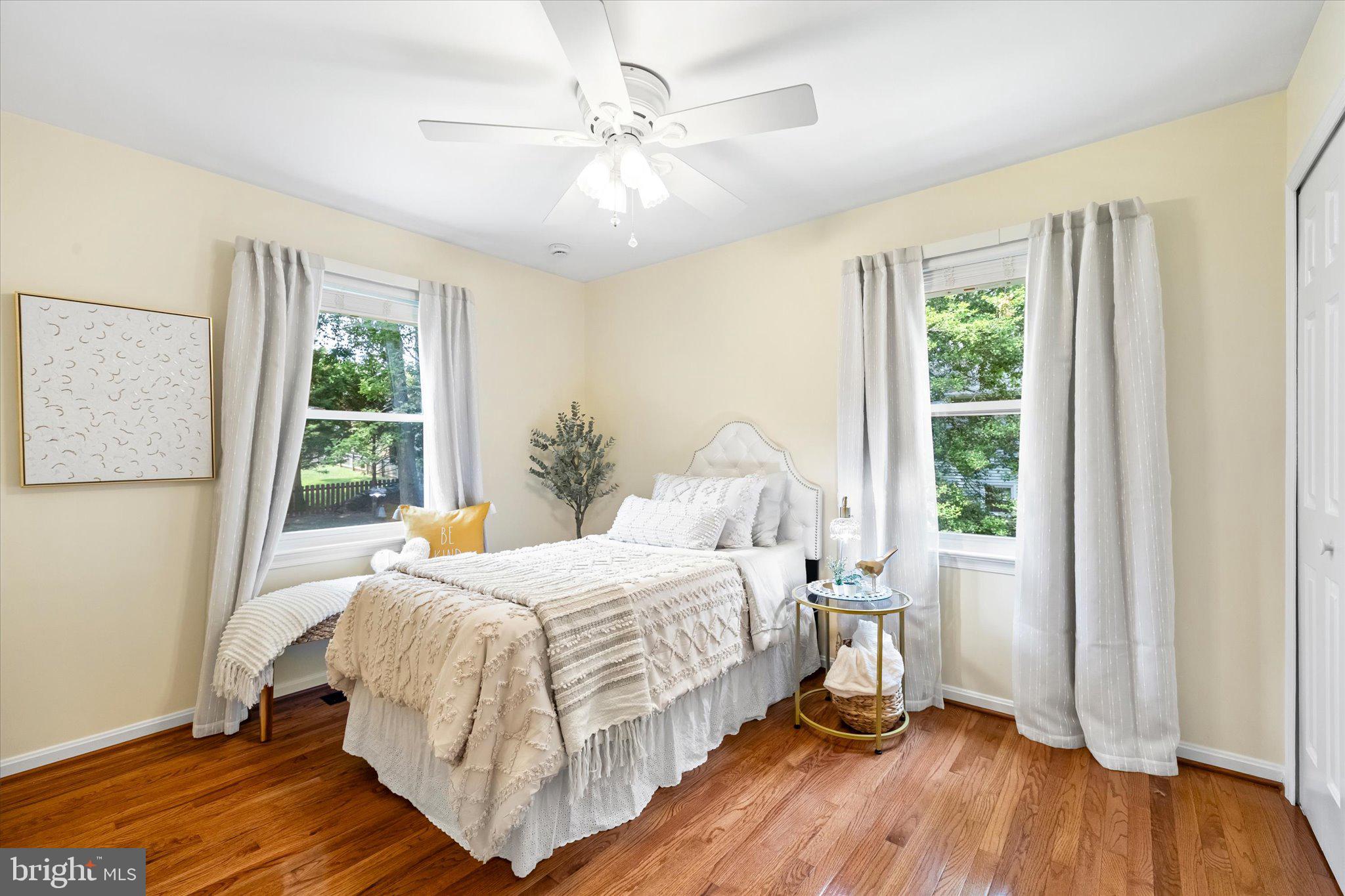 VISTA WOODS - Residential