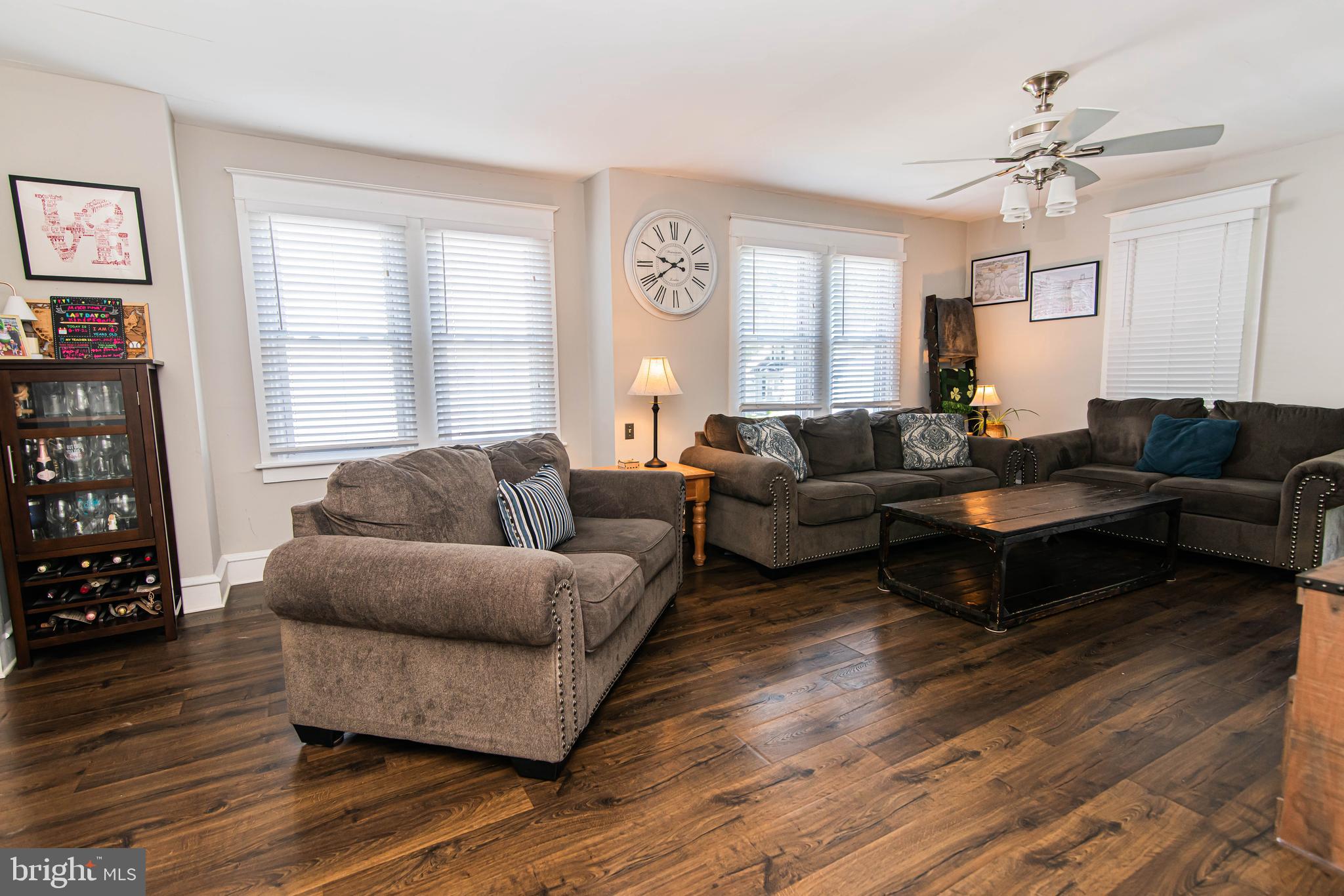 ARDSLEY - Residential