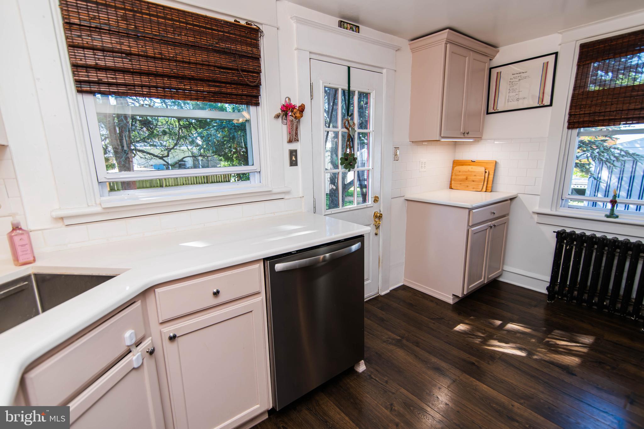 ARDSLEY - Residential