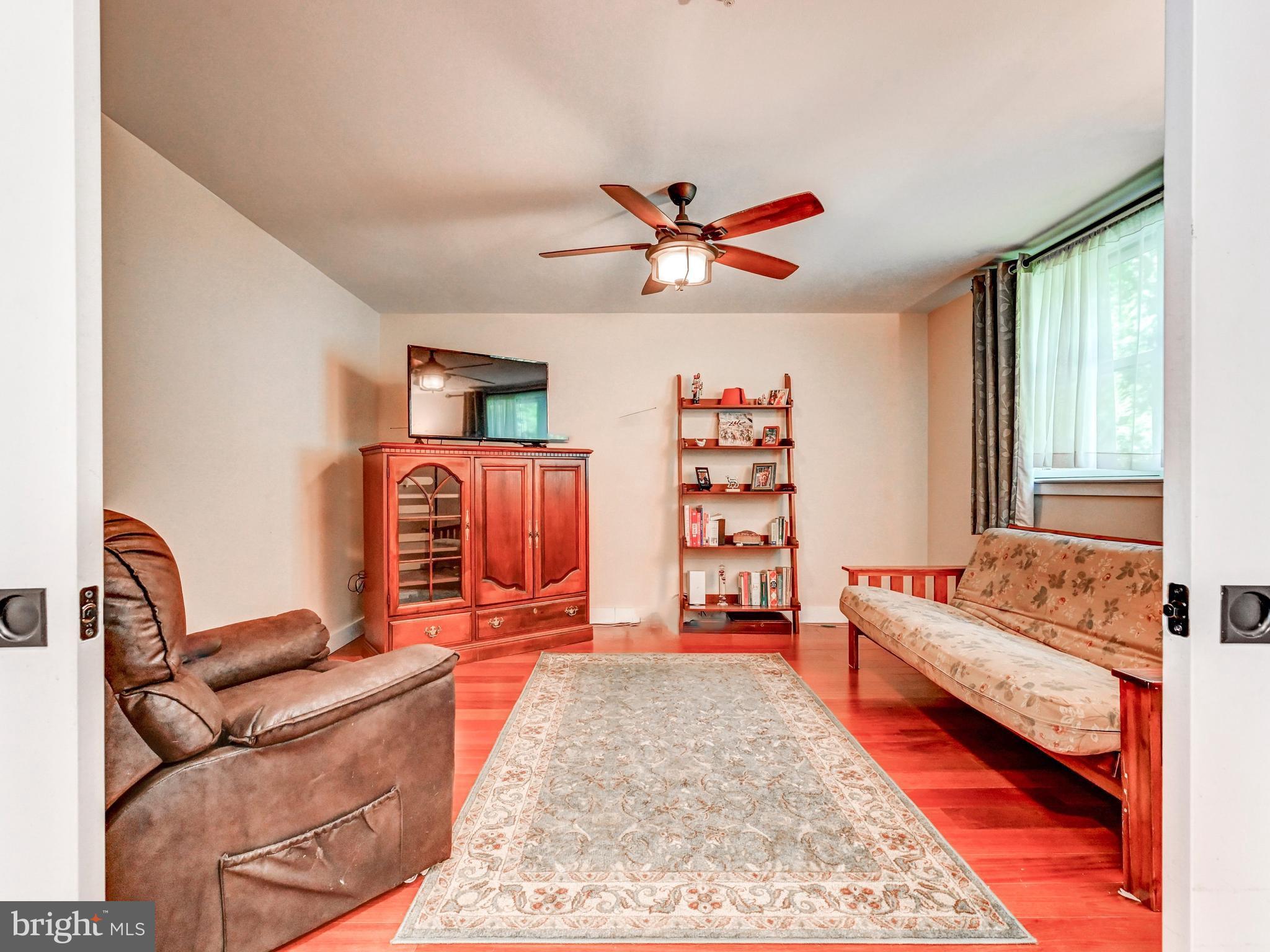 GREENWOOD - Residential