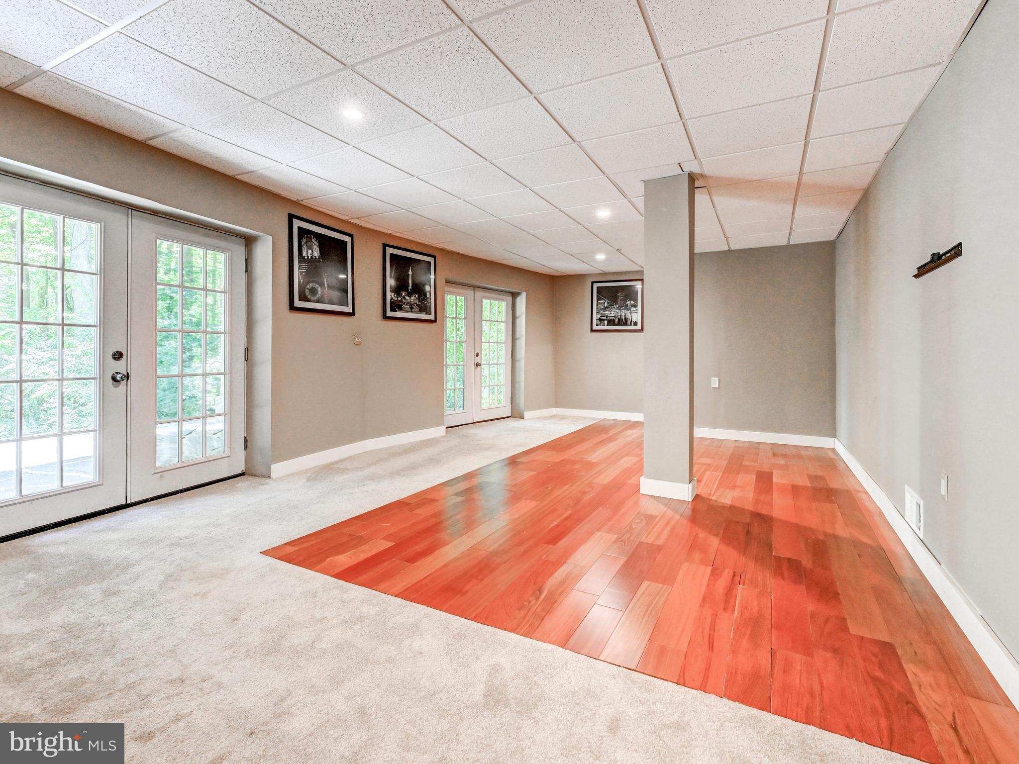 GREENWOOD - Residential